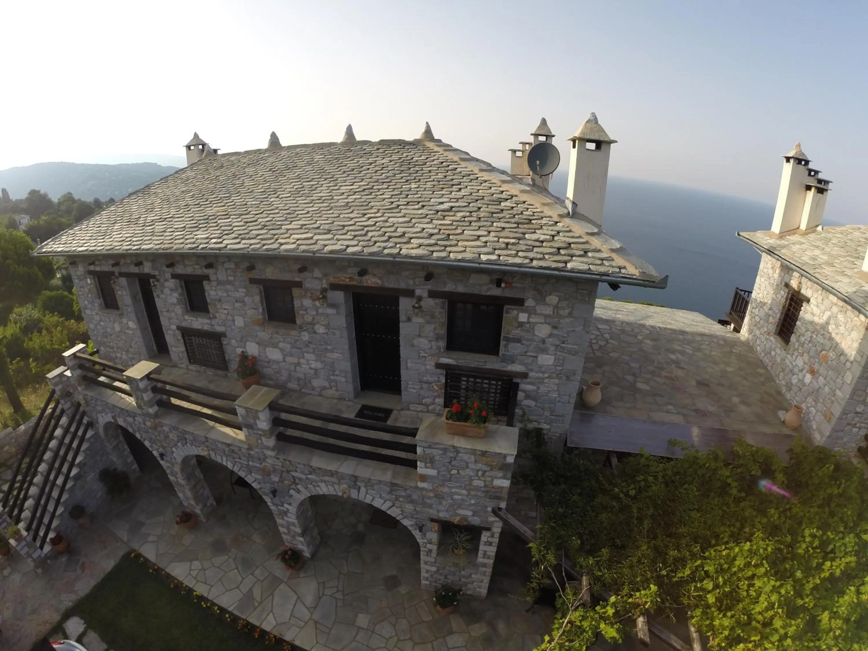 Property building in Prasino - Galazio