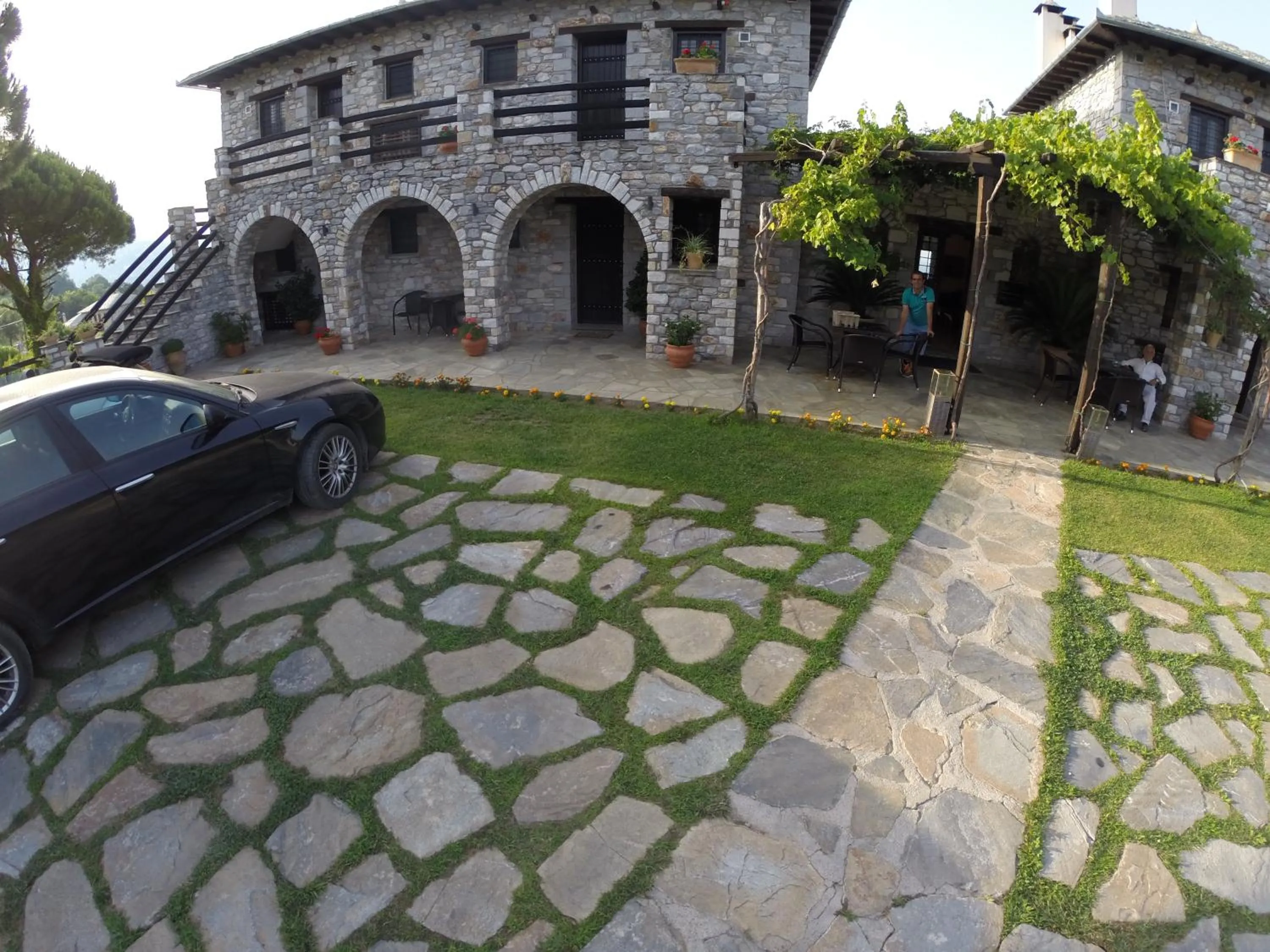 Property building in Prasino - Galazio