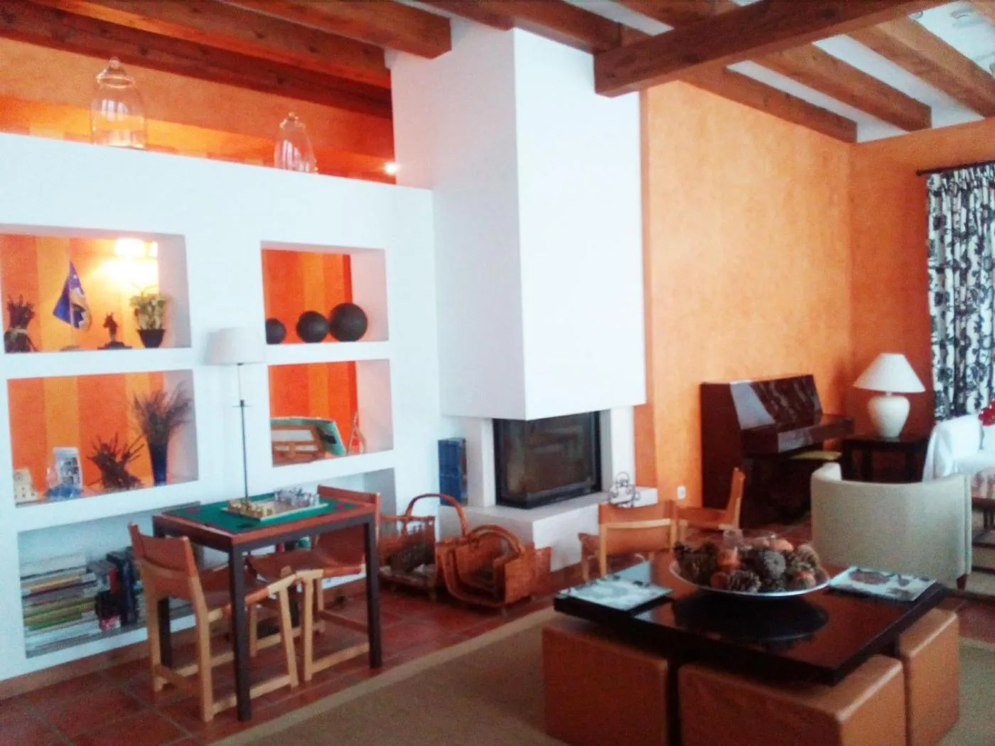 Communal lounge/ TV room in Hotel Rural El Jardin de la Hilaria