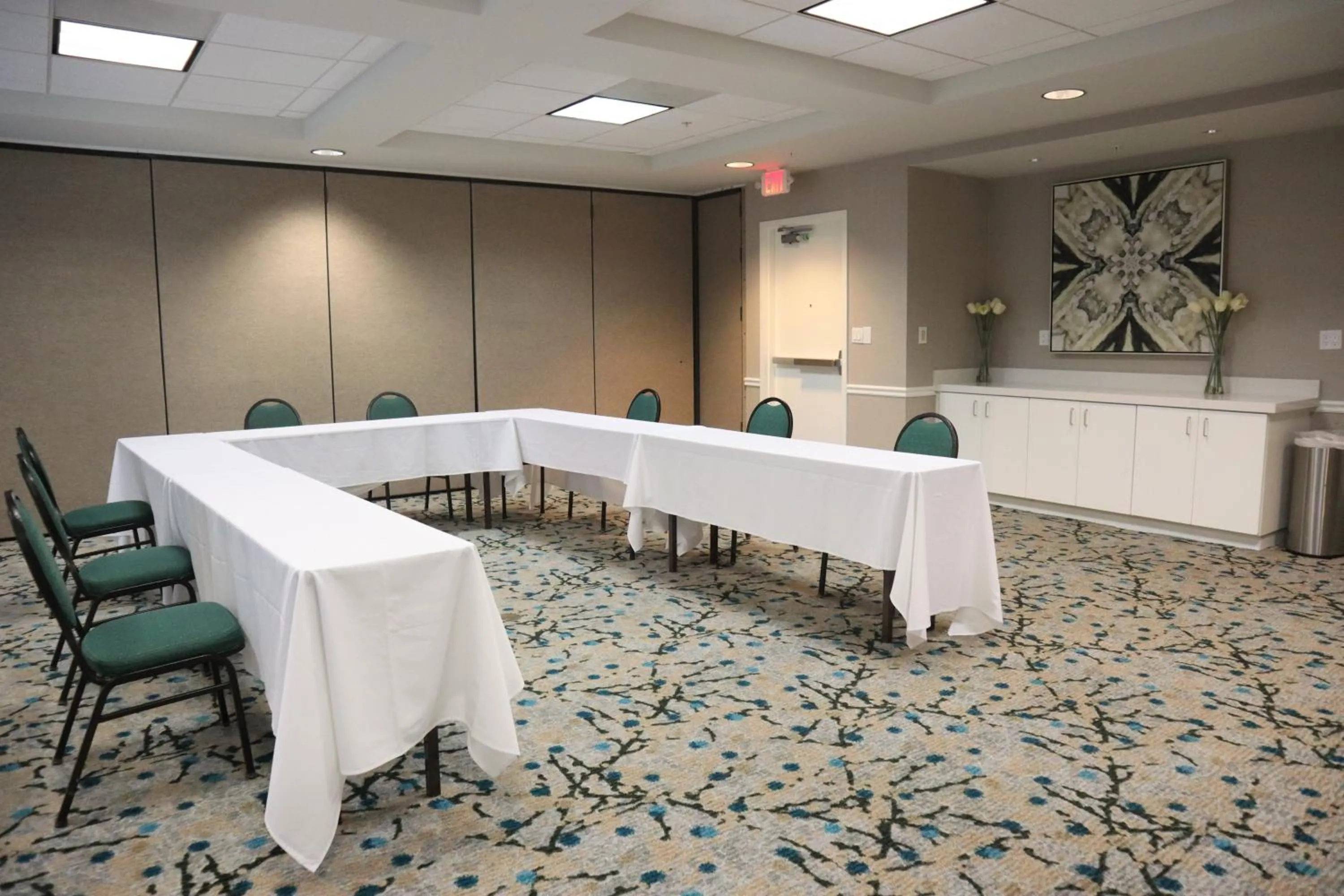 Meeting/conference room in Hilton Garden Inn Calabasas