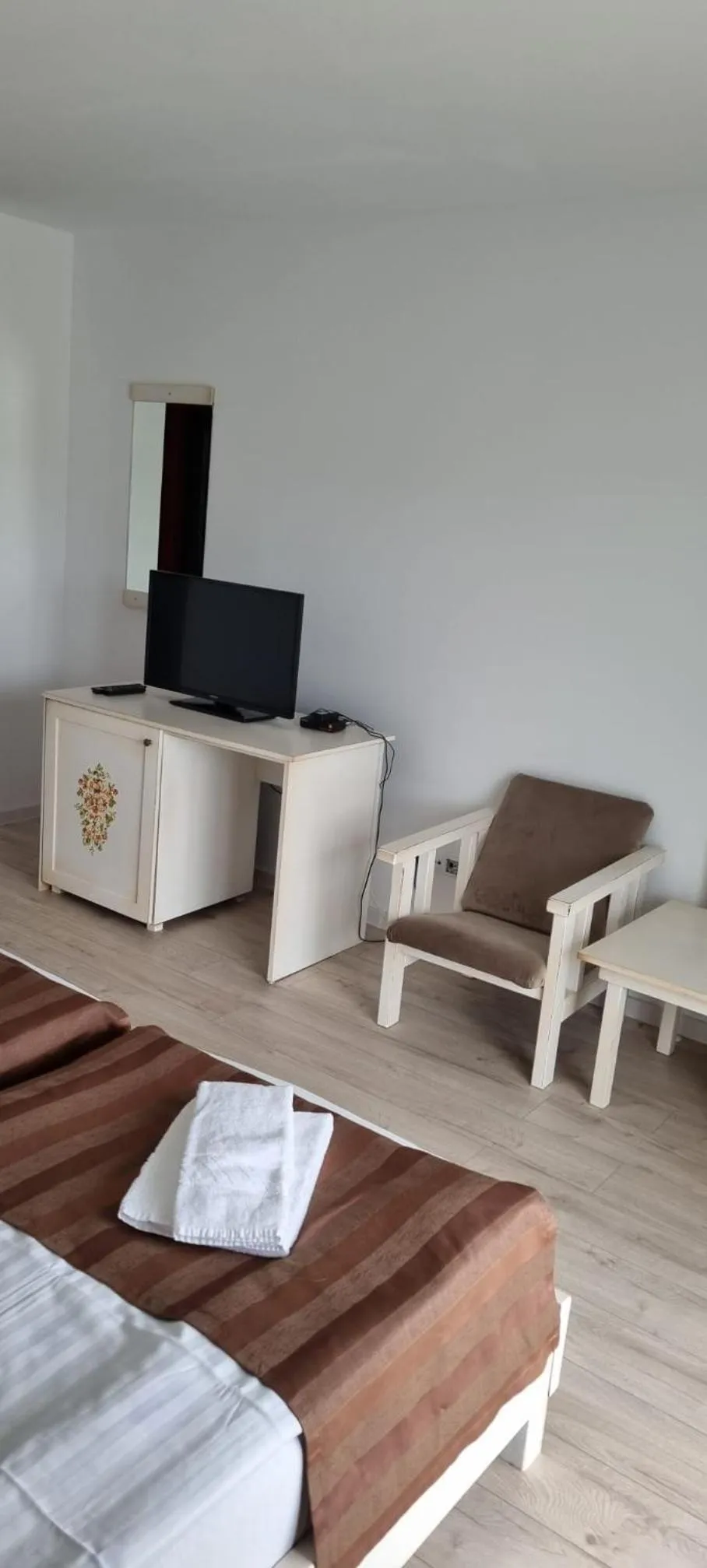 Bed in Complex Panicel