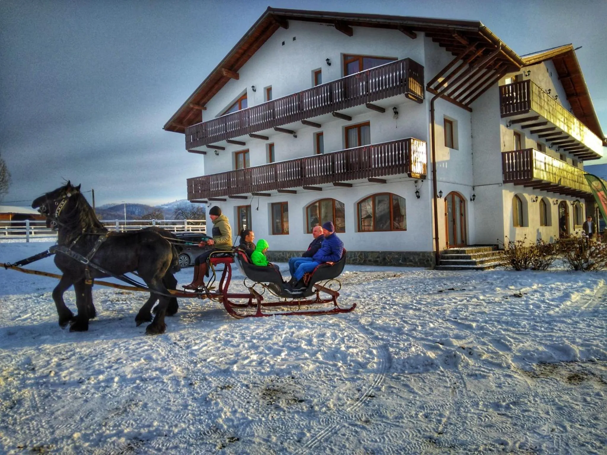 Property building in Complex Panicel