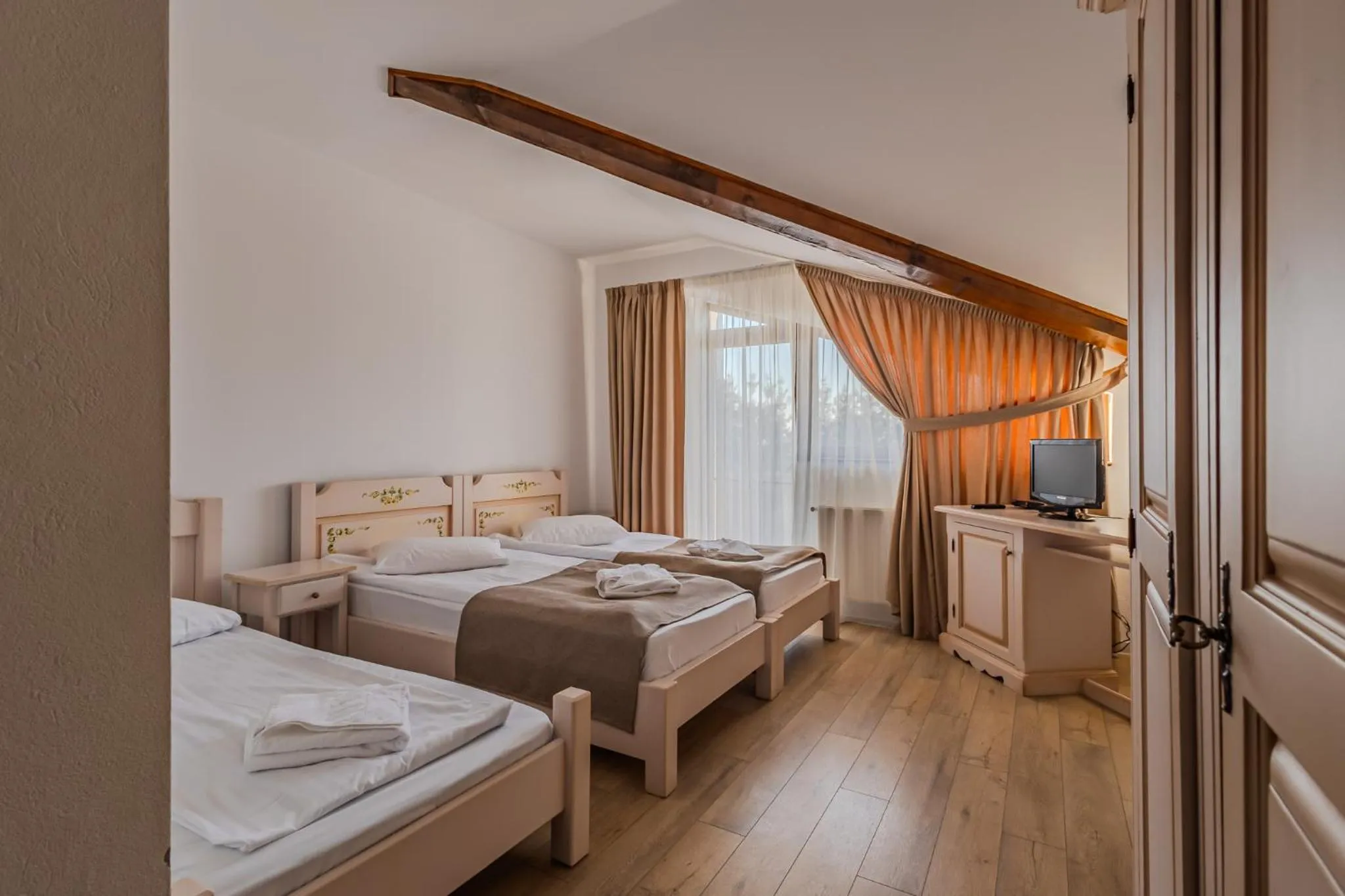 Bed in Complex Panicel