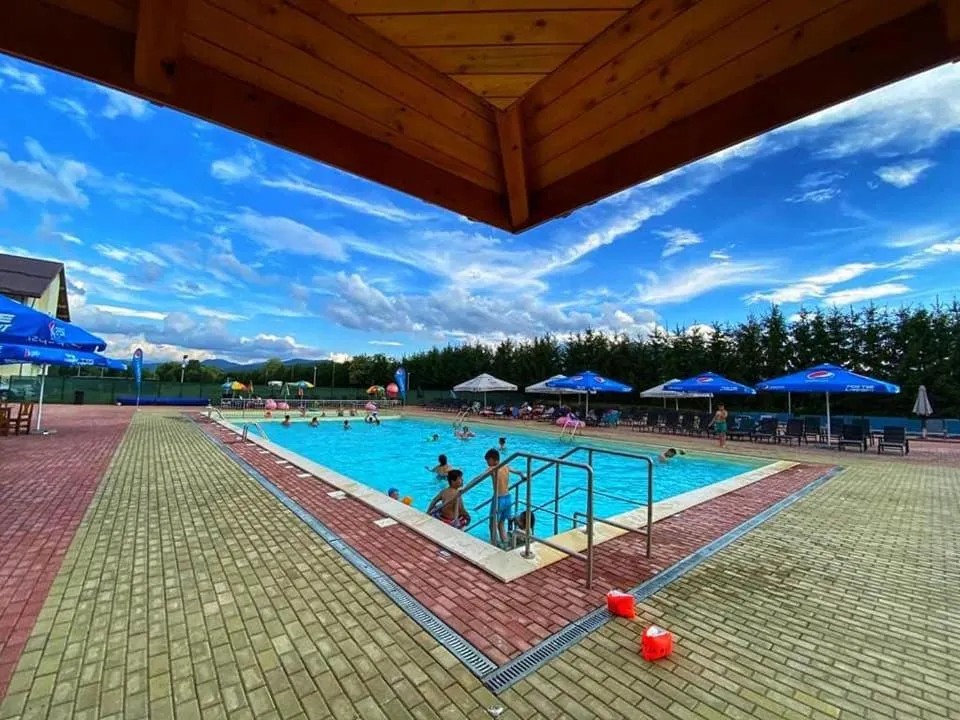 Swimming pool in Complex Panicel