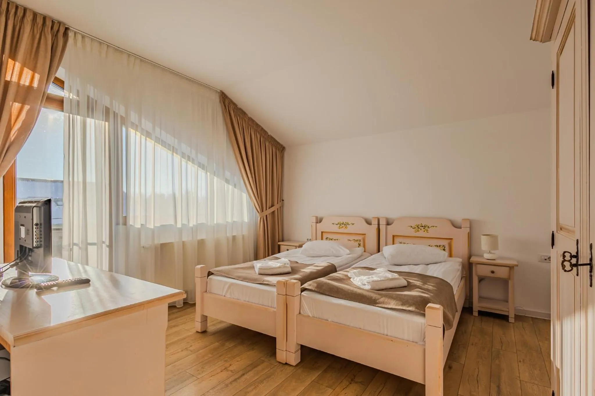 Bed in Complex Panicel