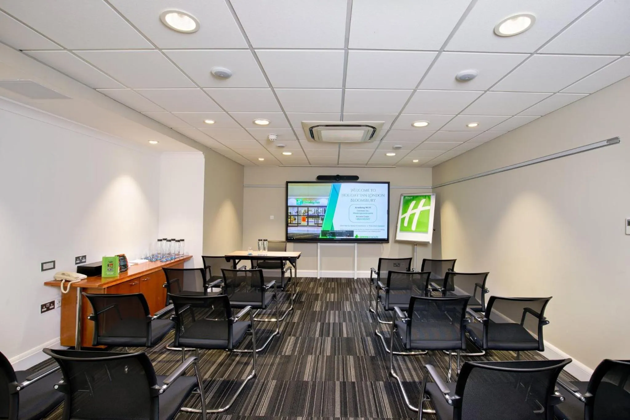 Meeting/conference room in Holiday Inn London Bloomsbury by IHG