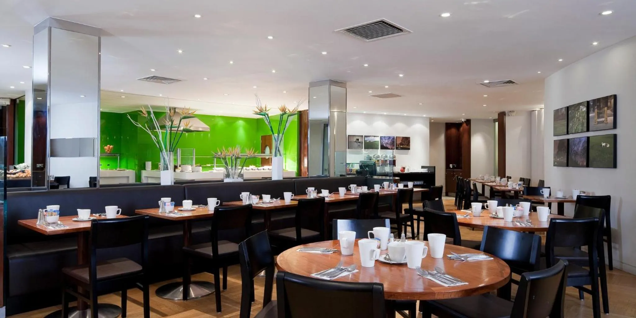 Restaurant/places to eat in Holiday Inn London Bloomsbury by IHG