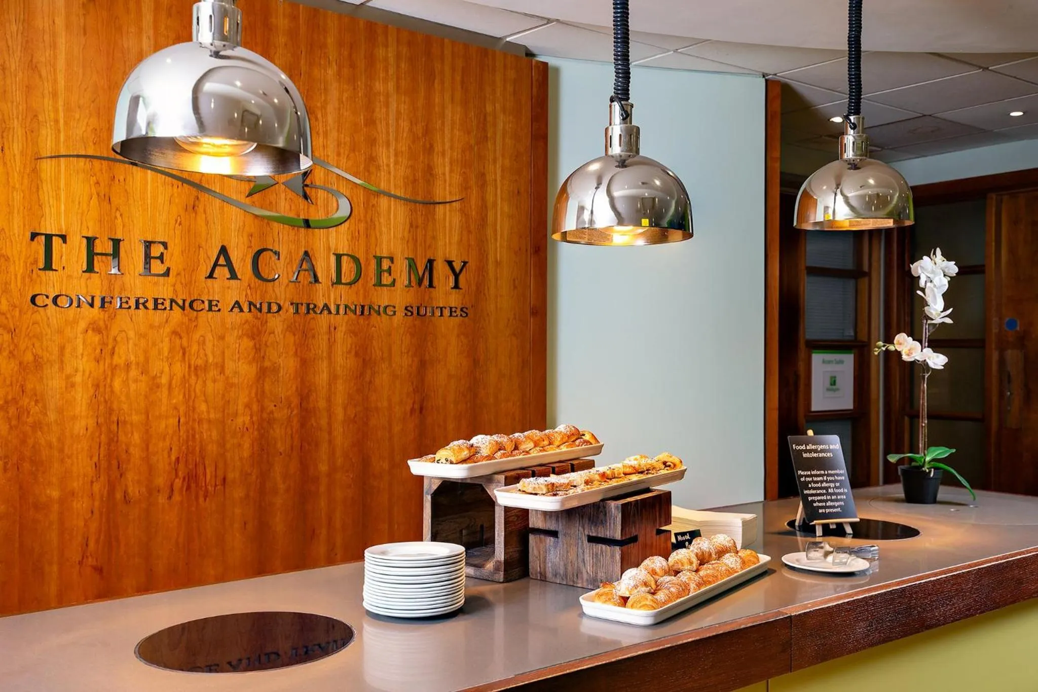 Restaurant/places to eat in Holiday Inn London Bloomsbury by IHG