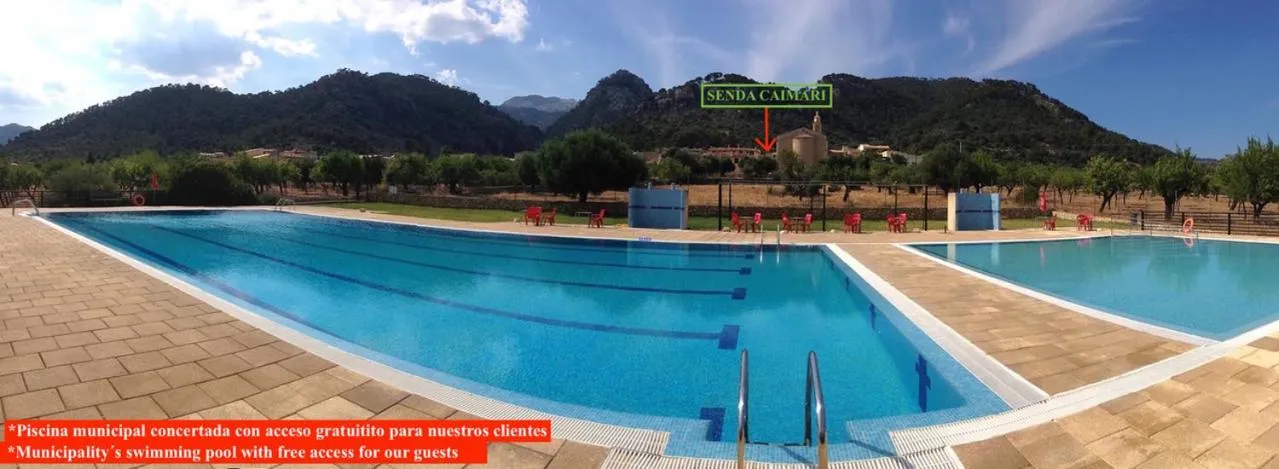 Swimming pool in Senda Caimari