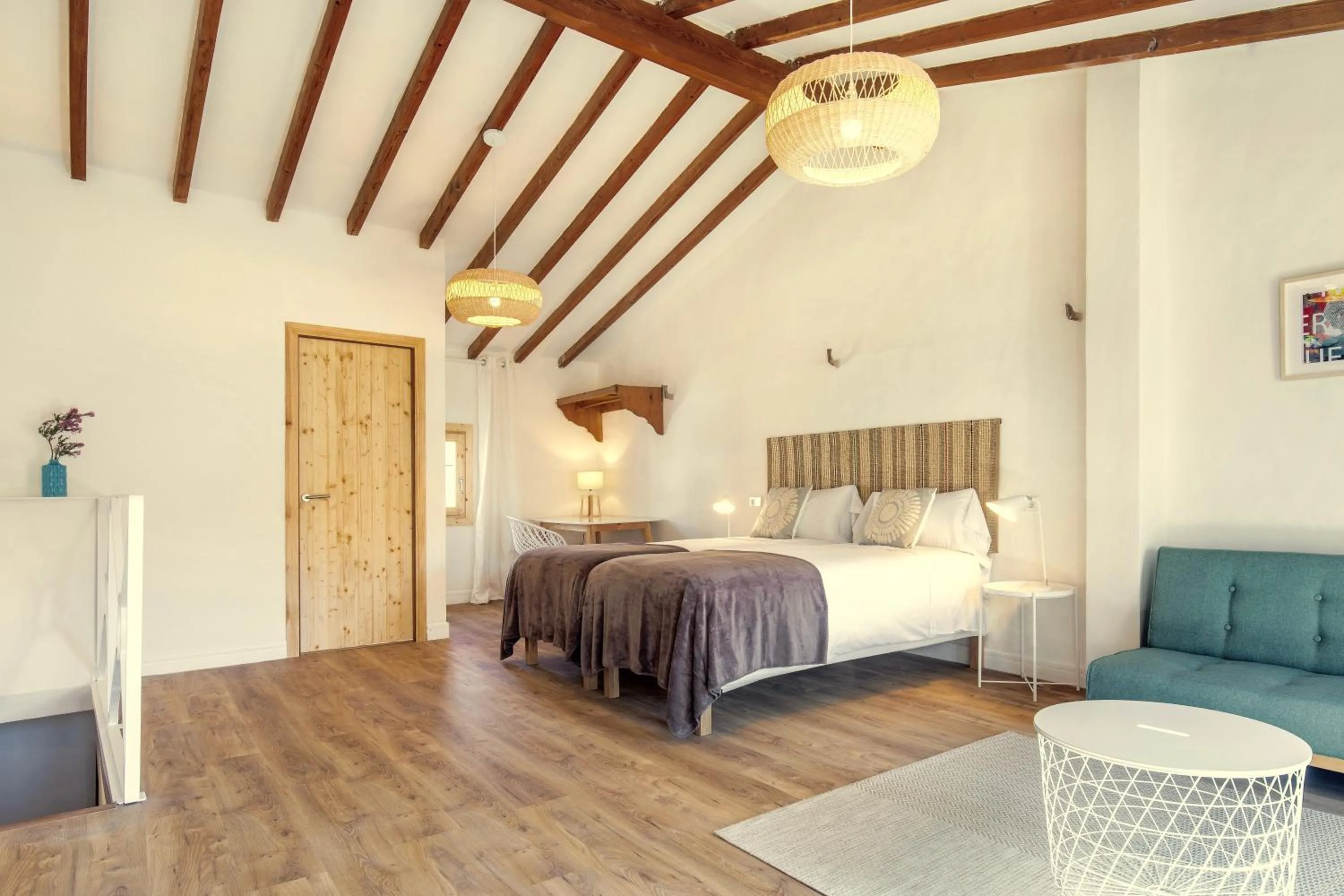 Photo of the whole room, Bed in Senda Caimari