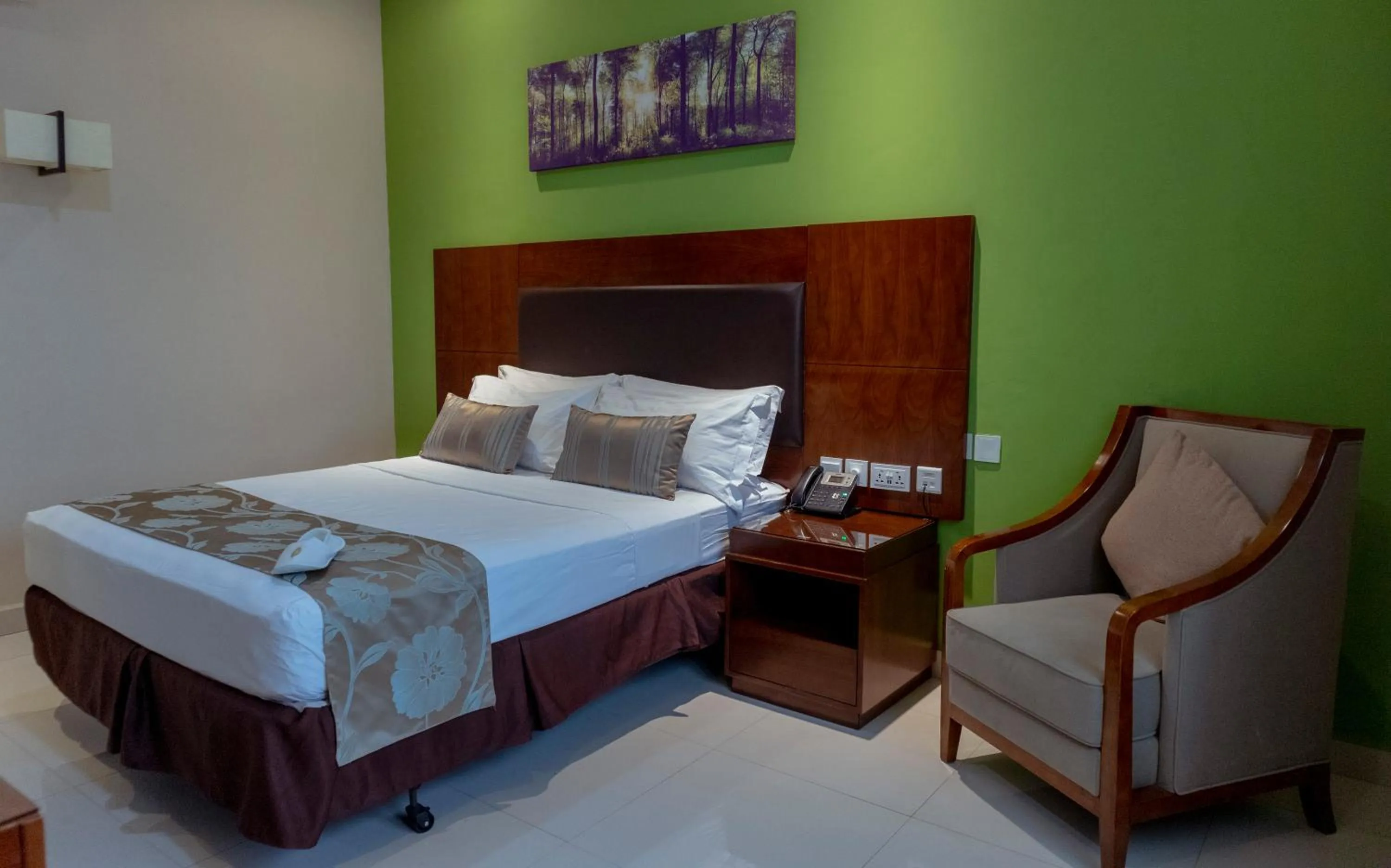 Bedroom, Bed in Frederick's Lodge