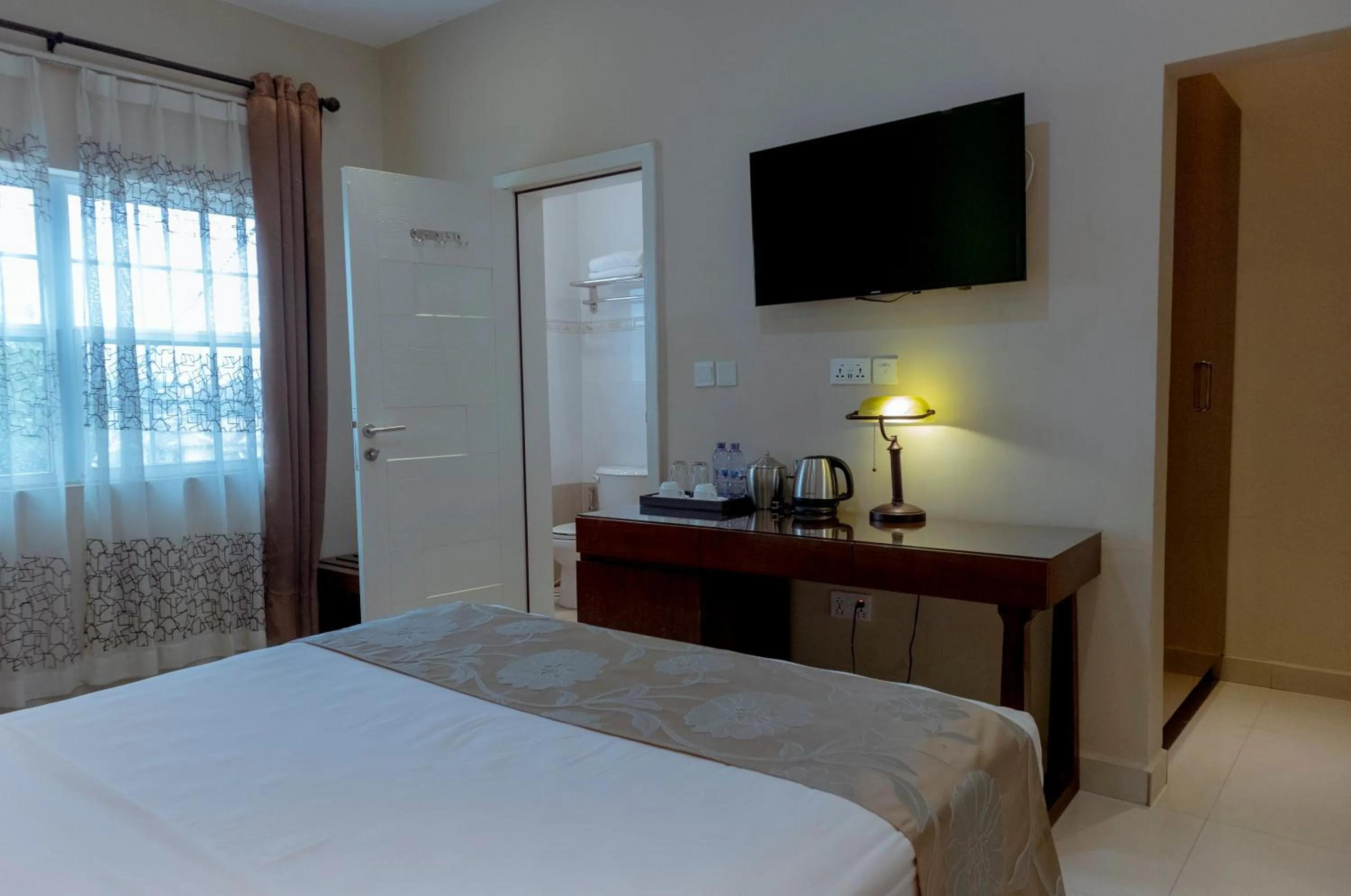 Bedroom, Bed in Frederick's Lodge