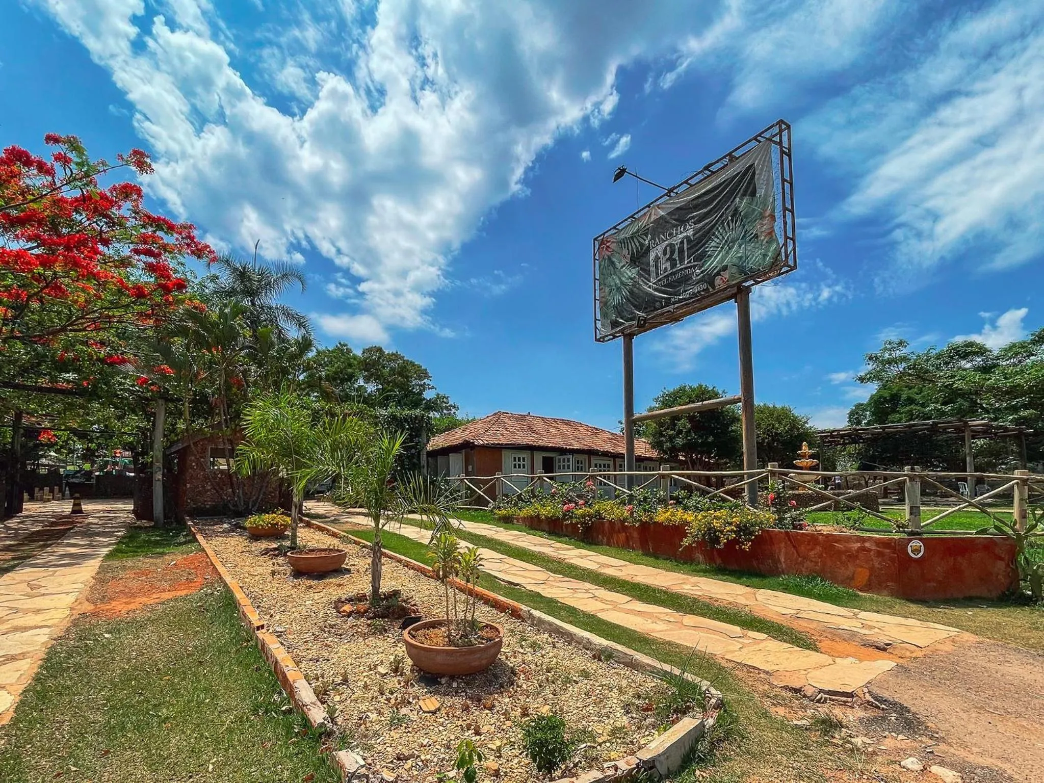 Facade/entrance in Ranchos 30 Hotel Fazenda