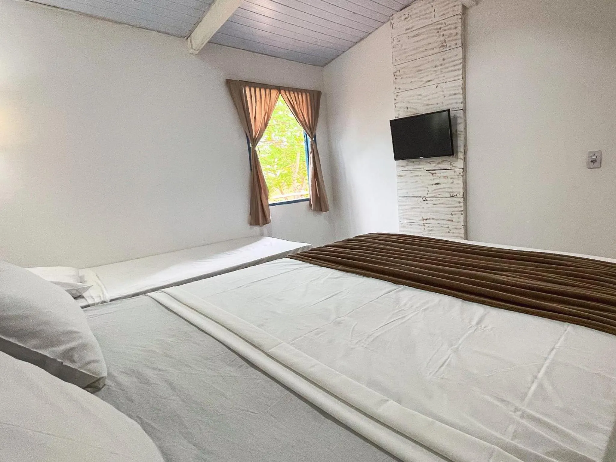 Photo of the whole room, Bed in Ranchos 30 Hotel Fazenda