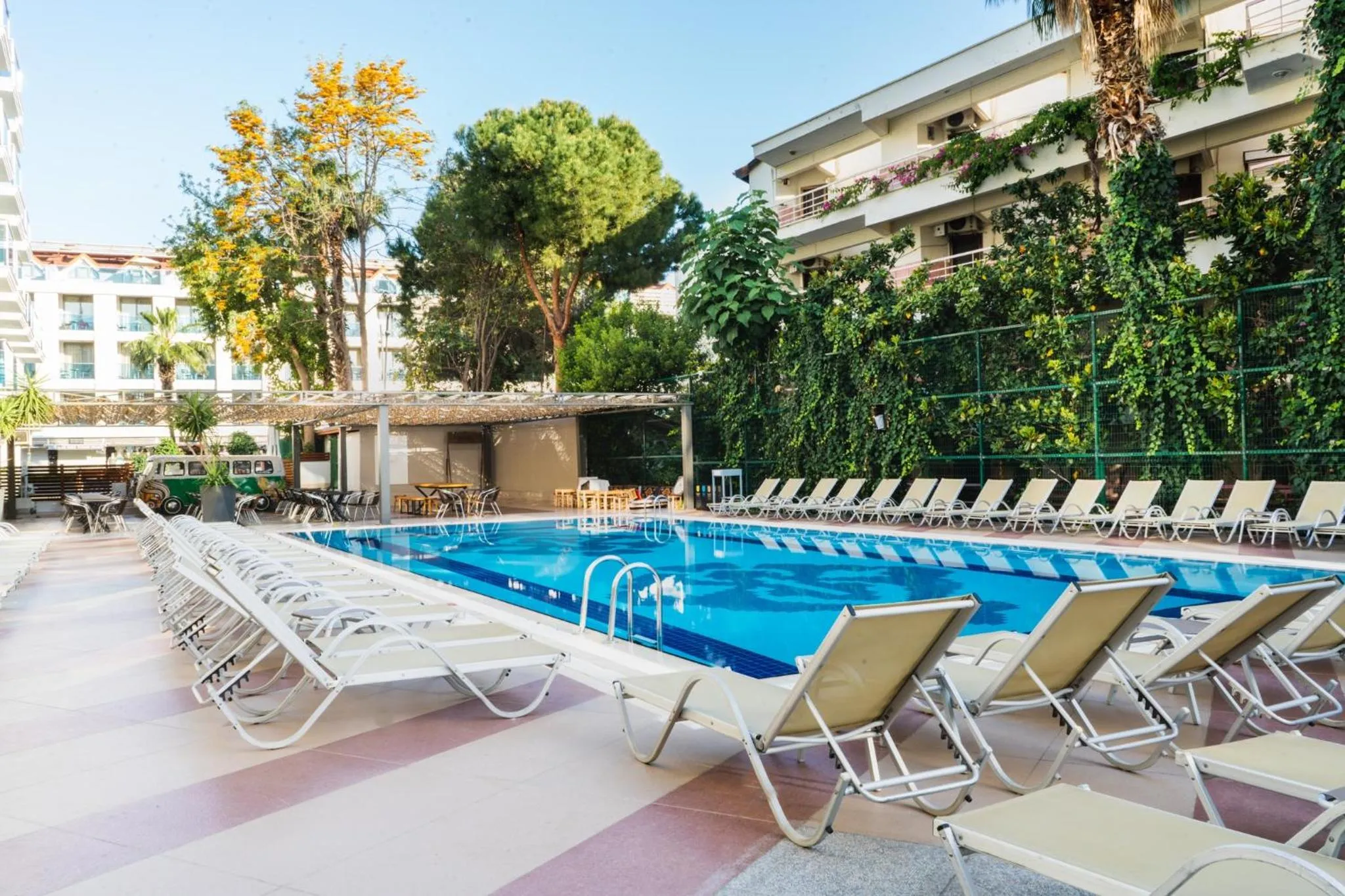 Swimming pool in Emre Beach & Emre Hotel