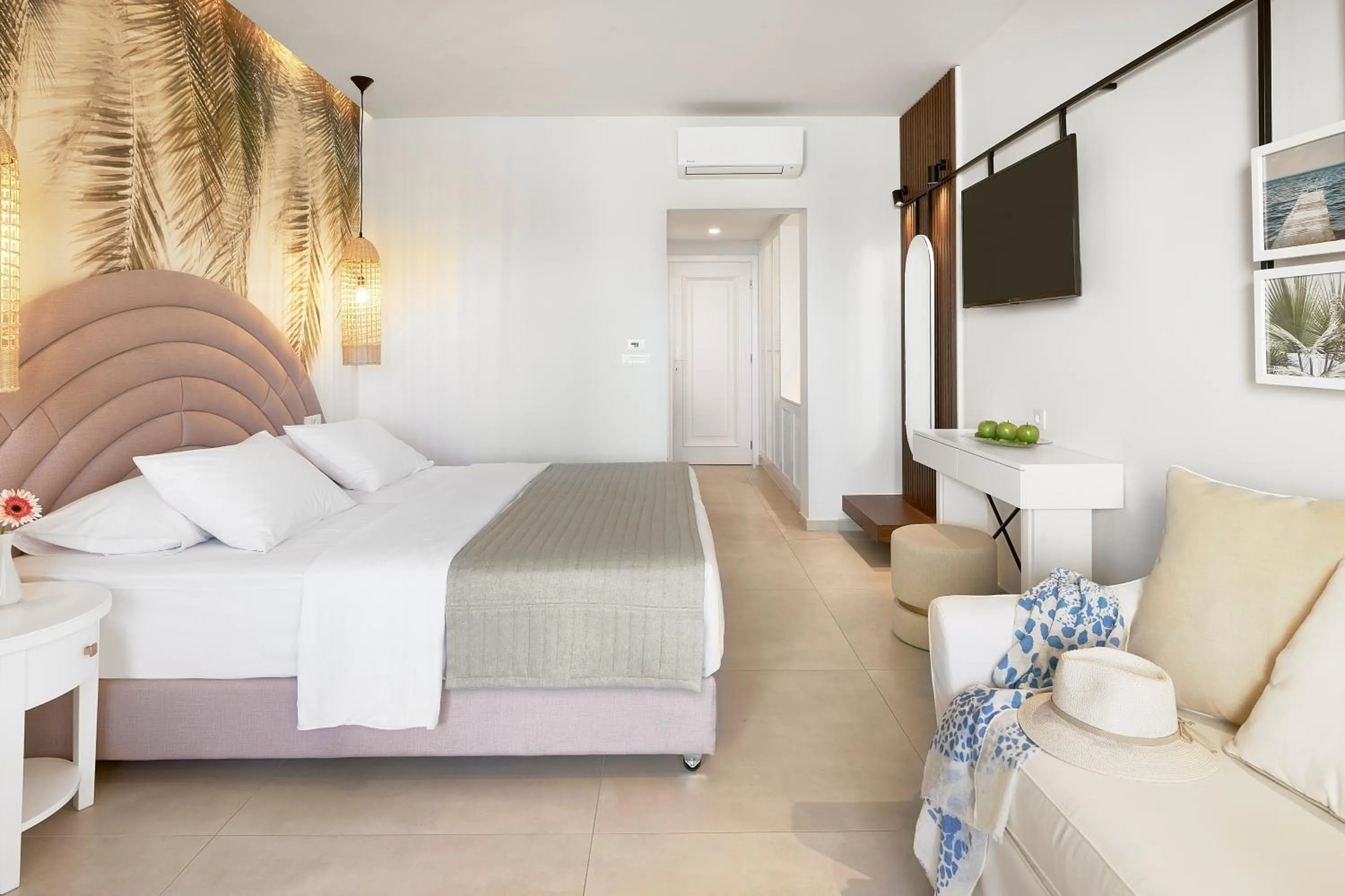 Bedroom, Bed in Iberostar Selection Creta Marine