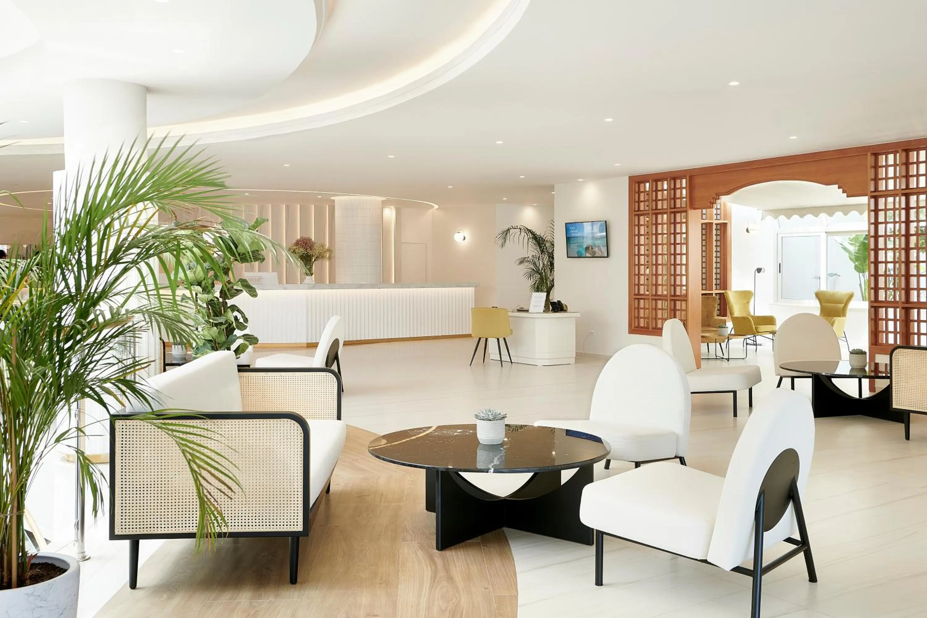 Lobby or reception in Iberostar Selection Creta Marine