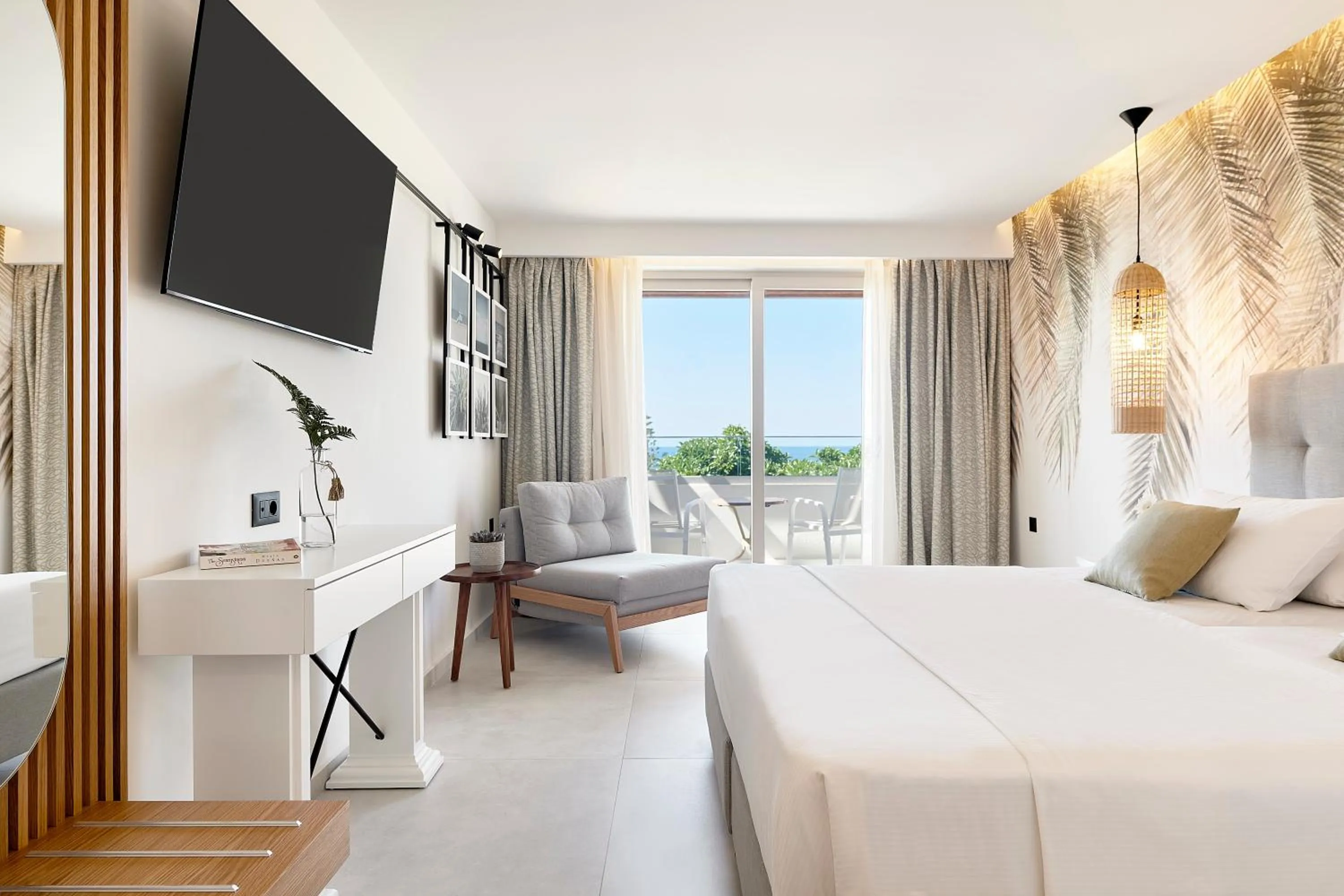 Bedroom, Bed in Iberostar Selection Creta Marine