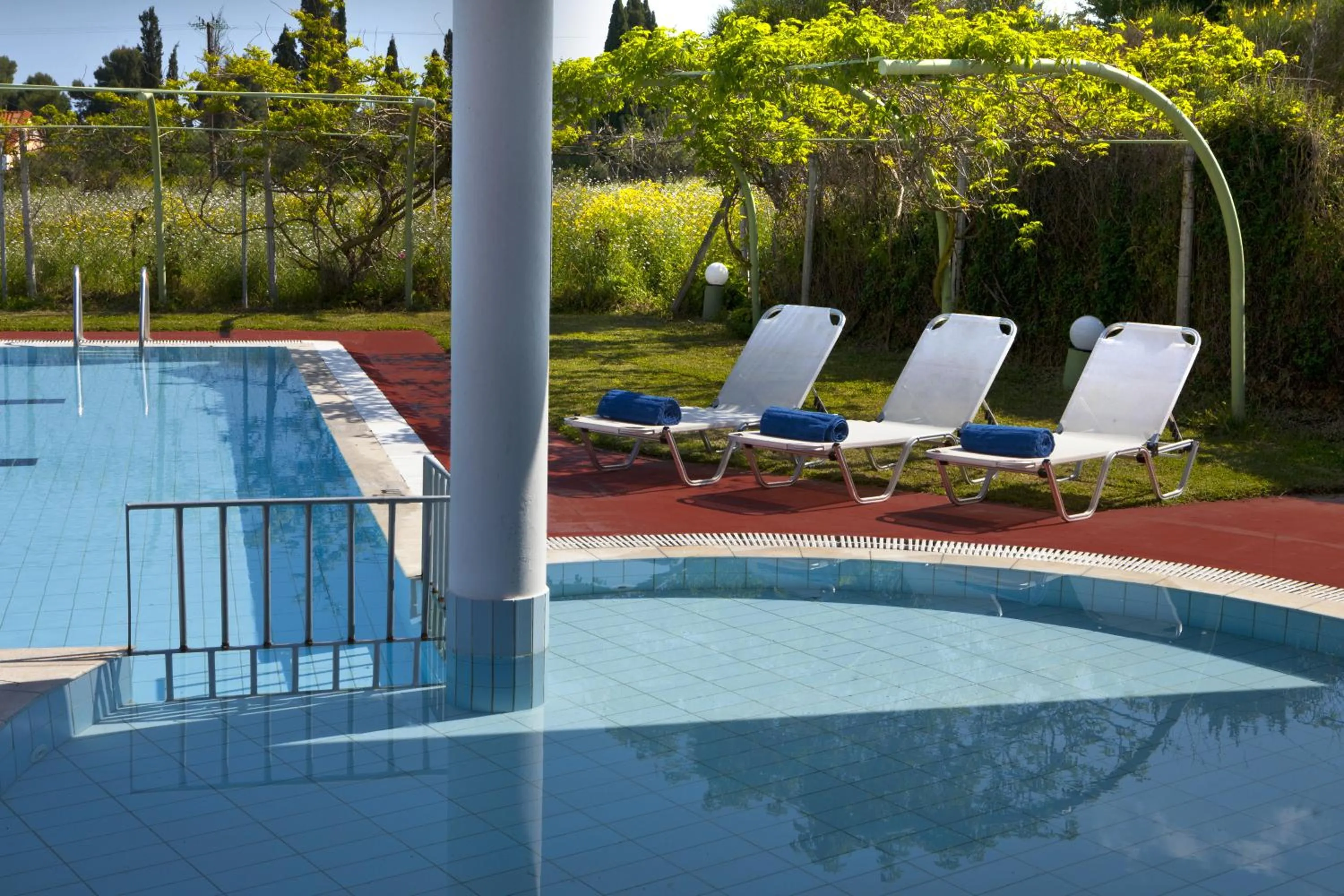 Swimming pool in Palatino Hotel