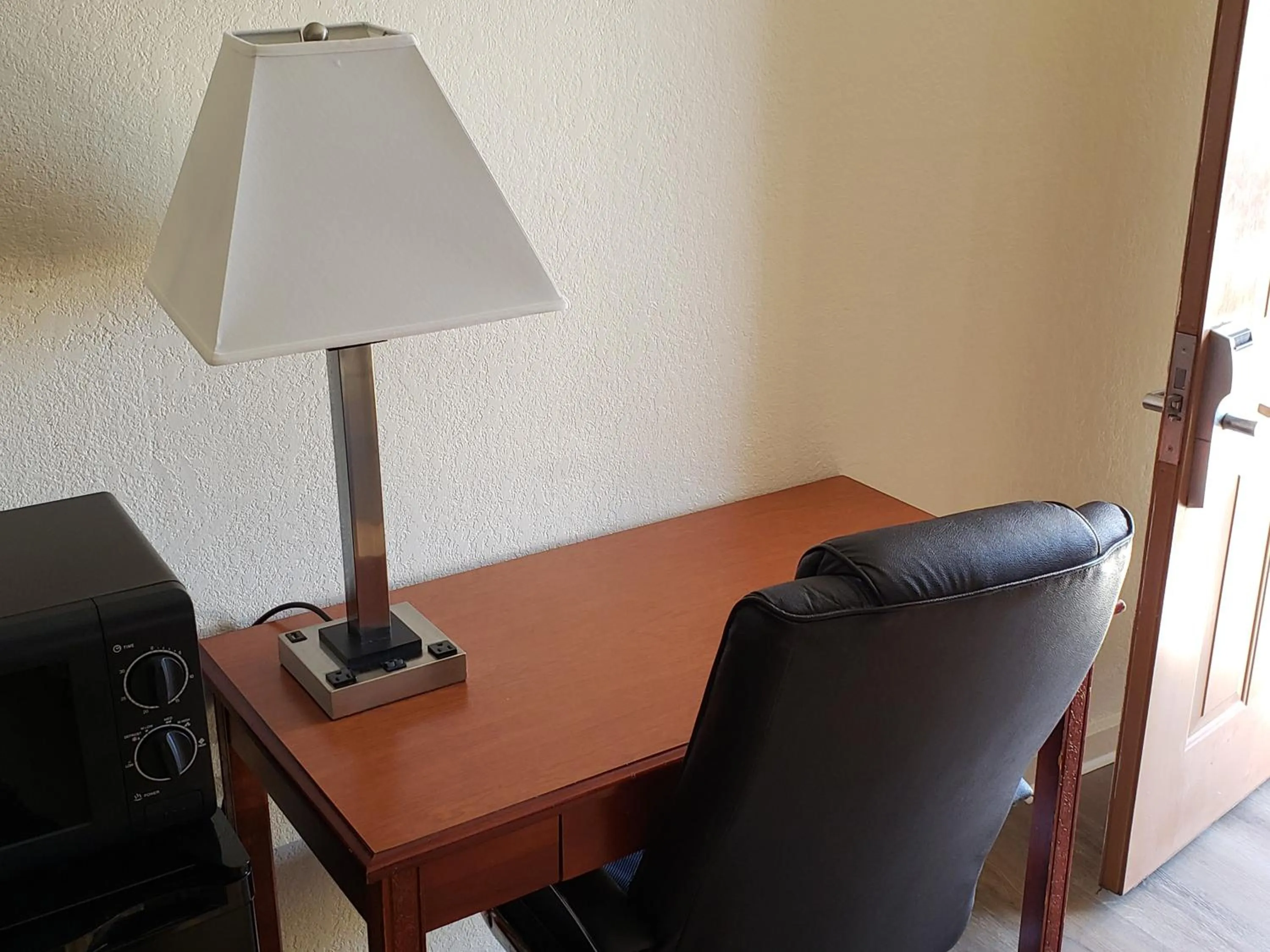 Travel Inn Buford - Mall of Georgia