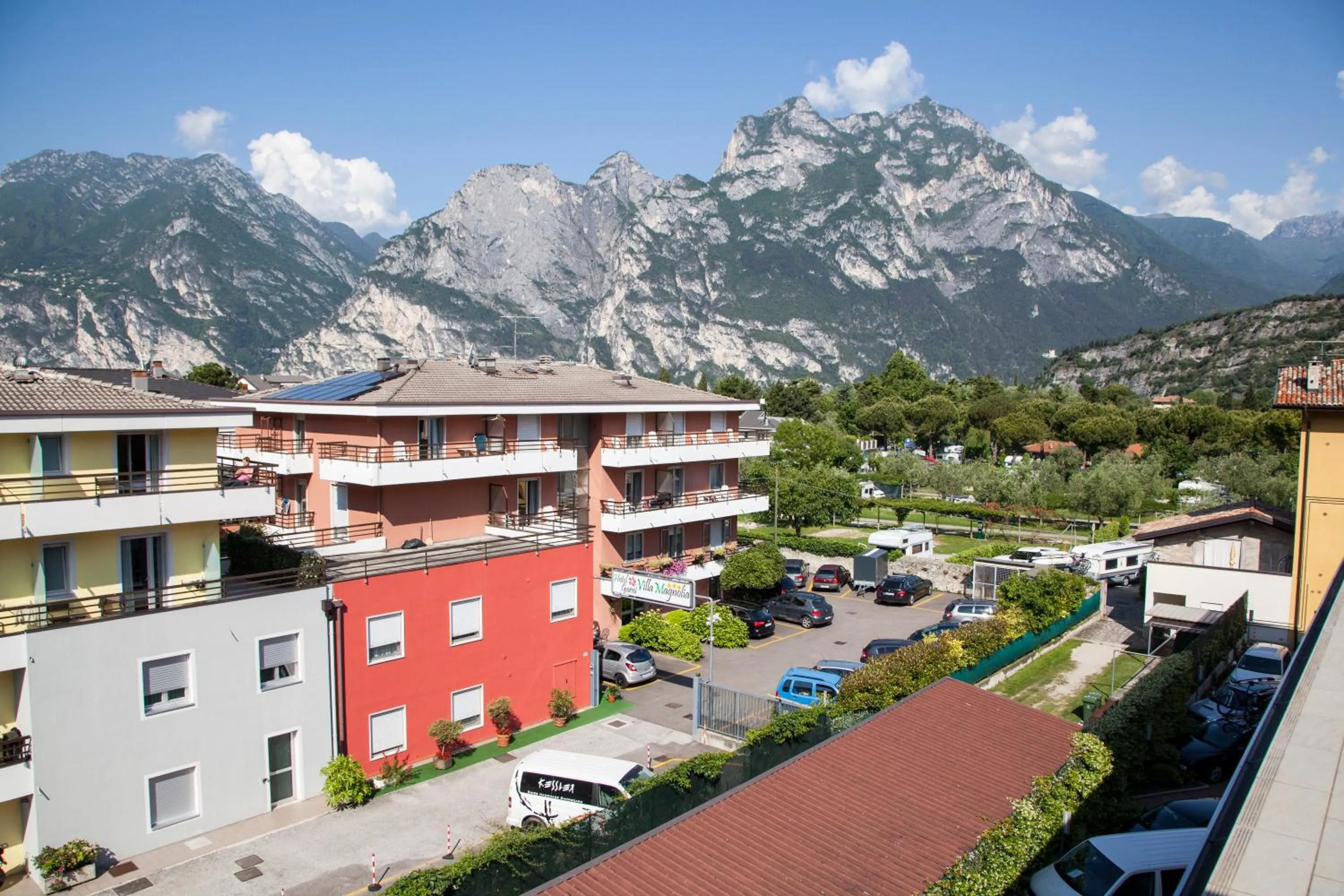 Property building in Hotel Garnì Villa Magnolia