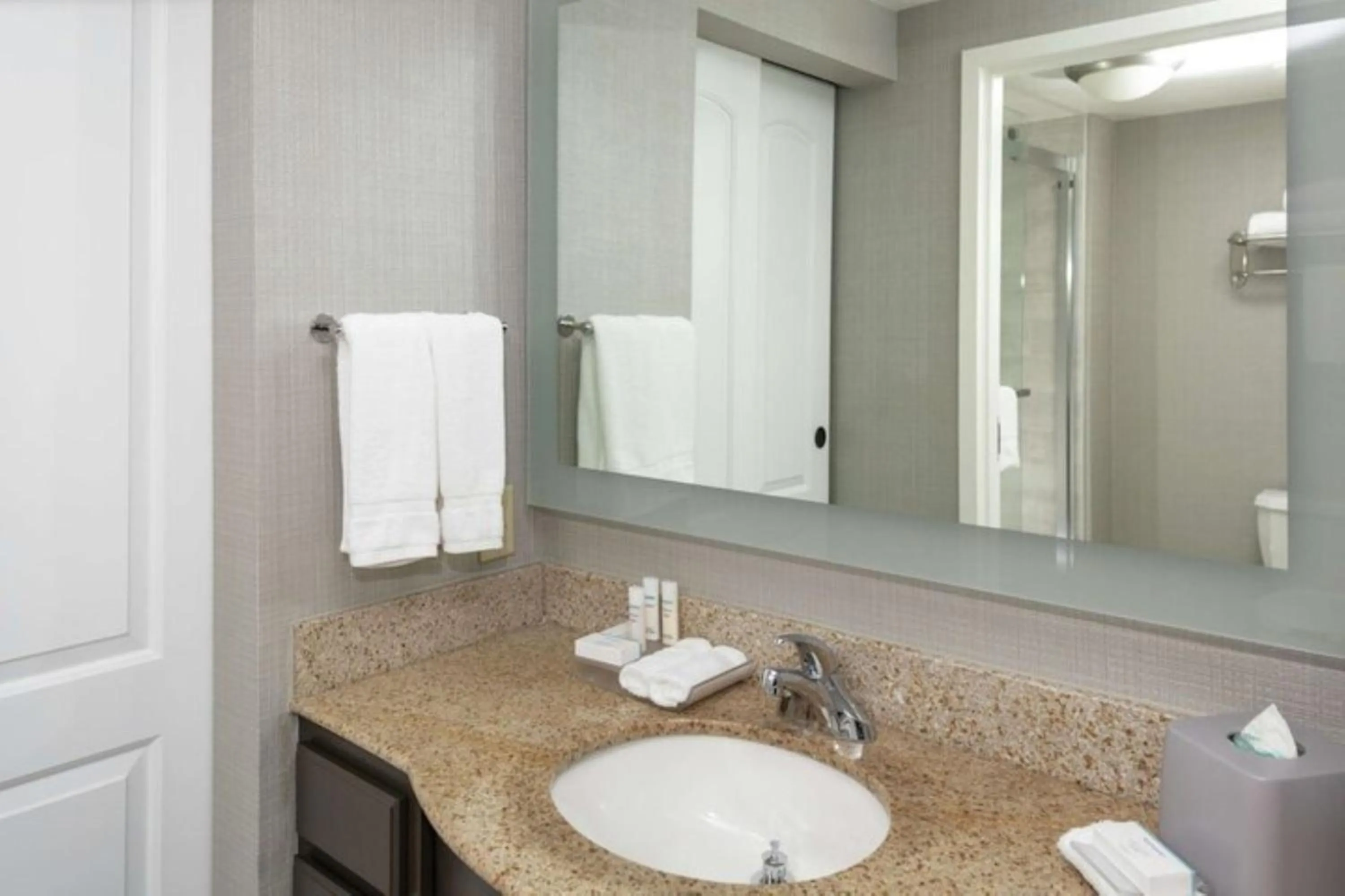 Bathroom in Homewood Suites by Hilton Columbia
