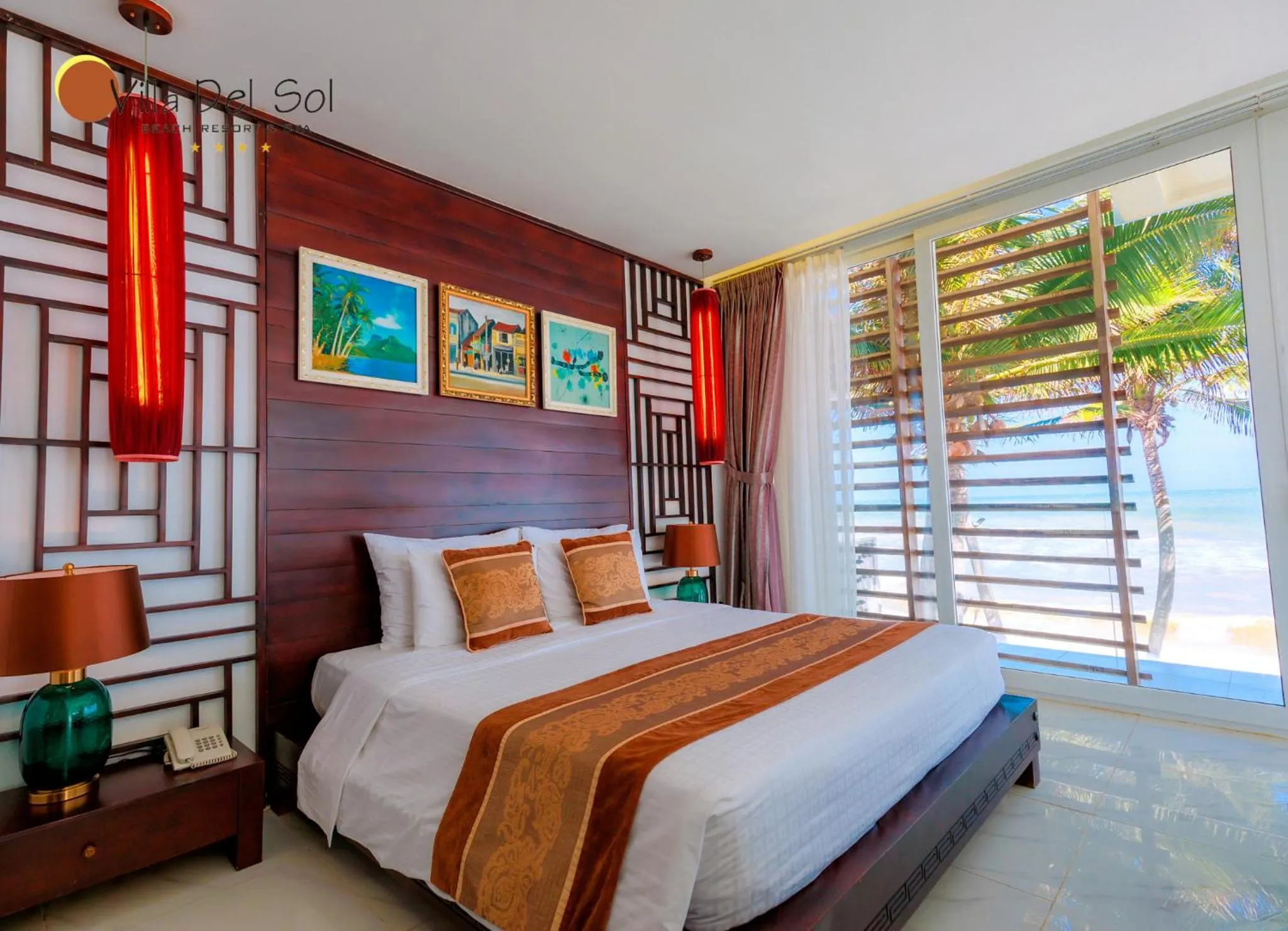Property building, Bed in Villa Del Sol Beach Resort & Spa