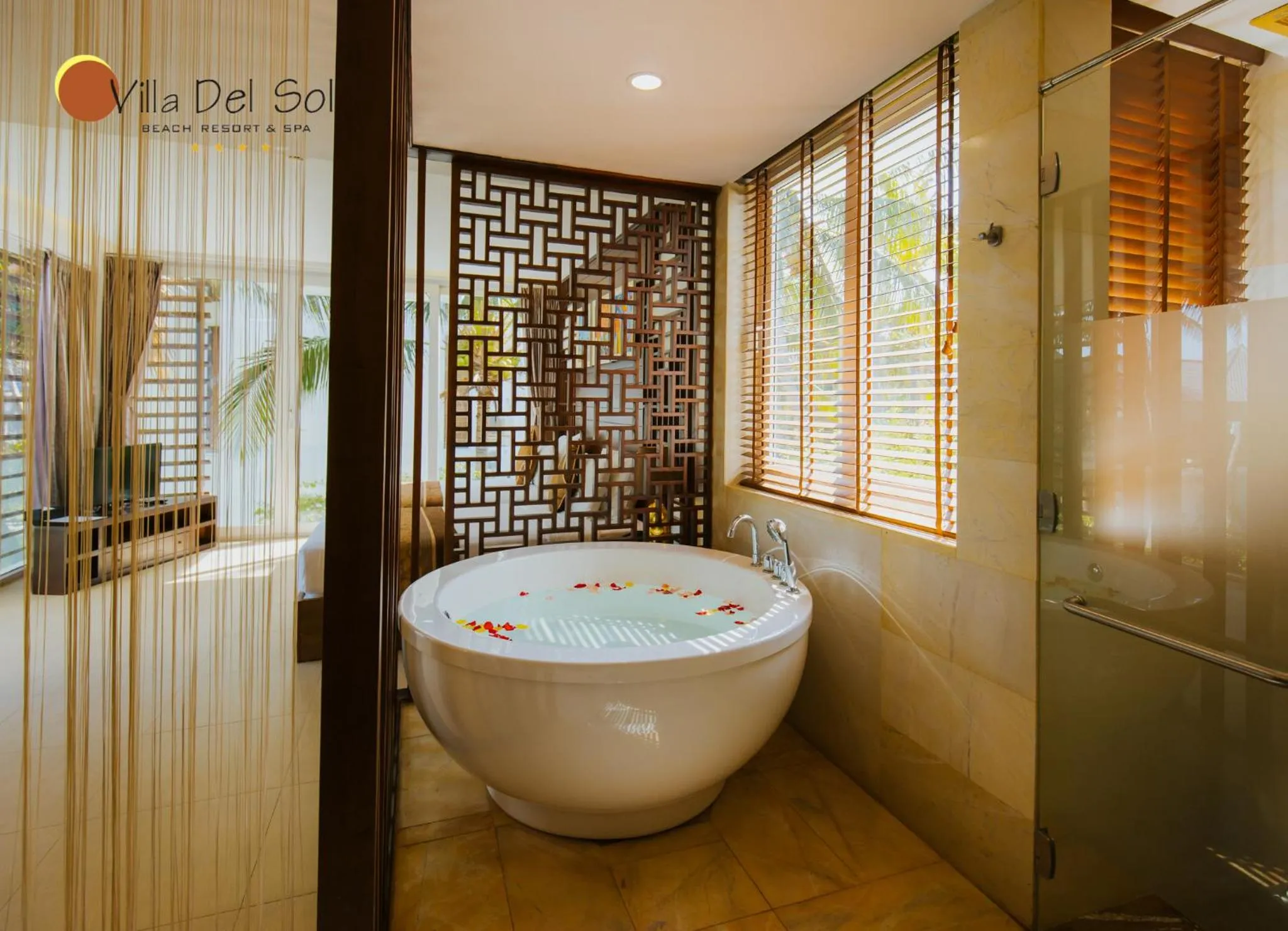 Toilet in Villa Del Sol Beach Resort & Spa