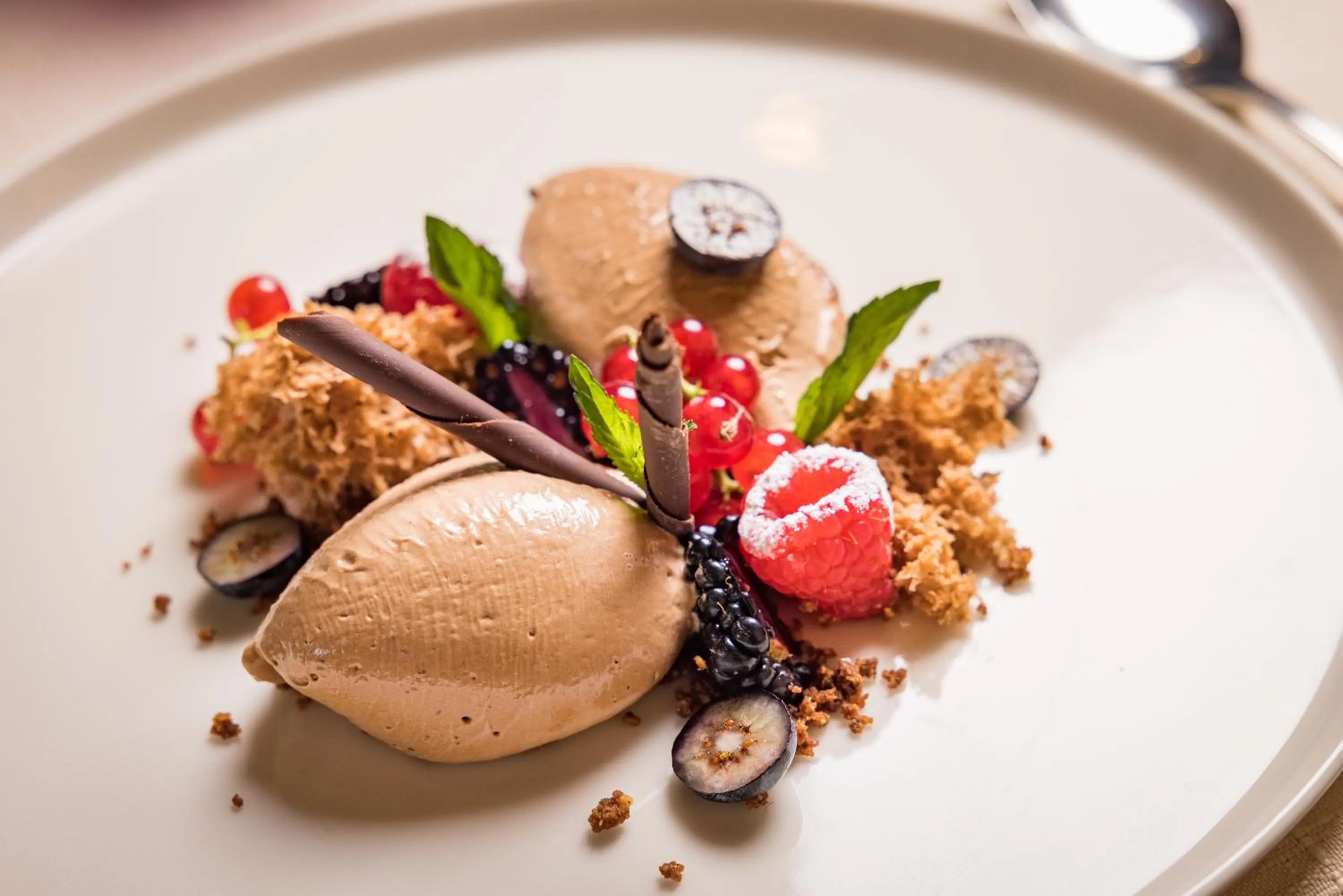 Restaurant/places to eat in Landhotel Häuserl im Wald