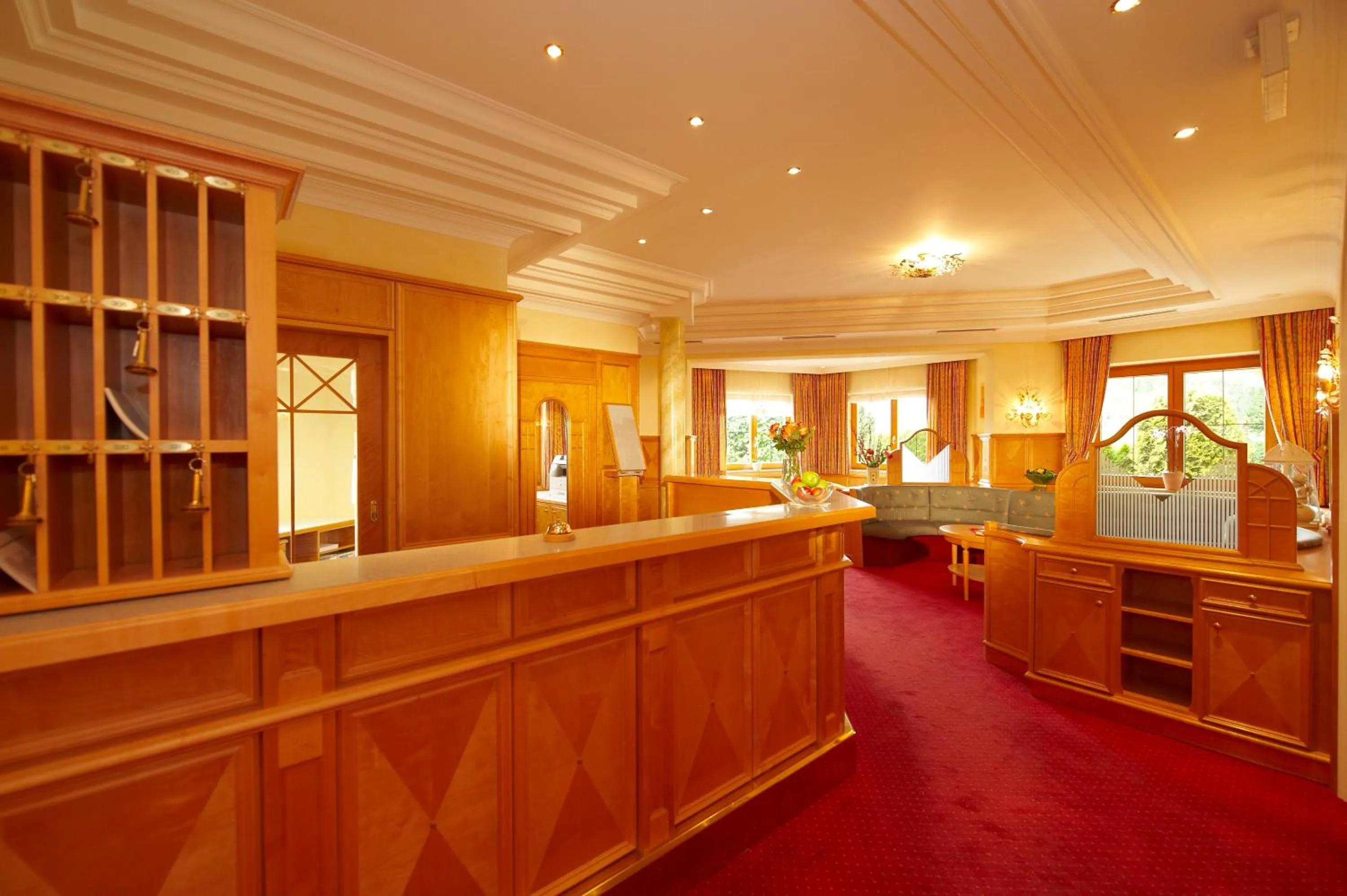 Lobby or reception in Landhotel Häuserl im Wald