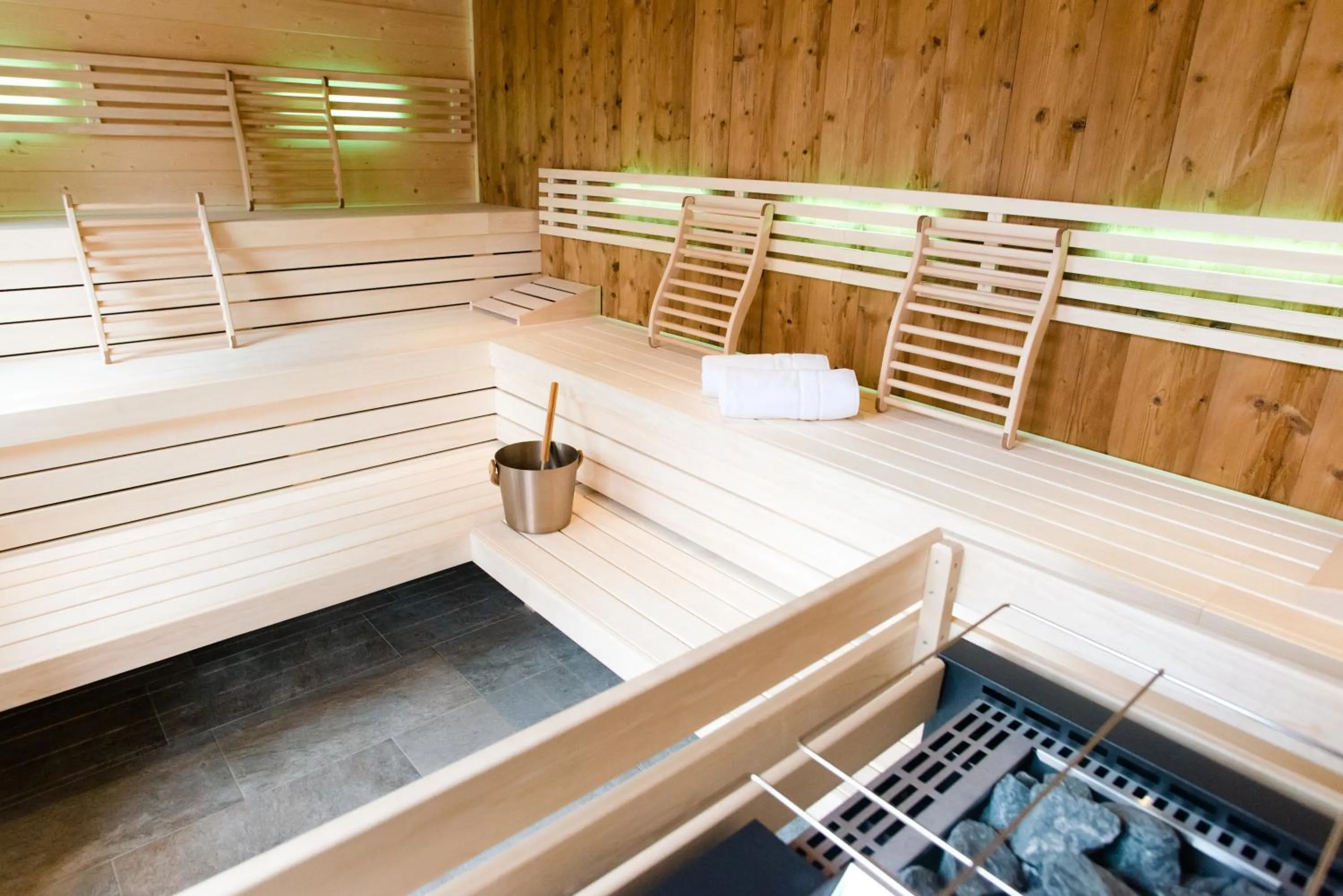 Sauna in Landhotel Häuserl im Wald
