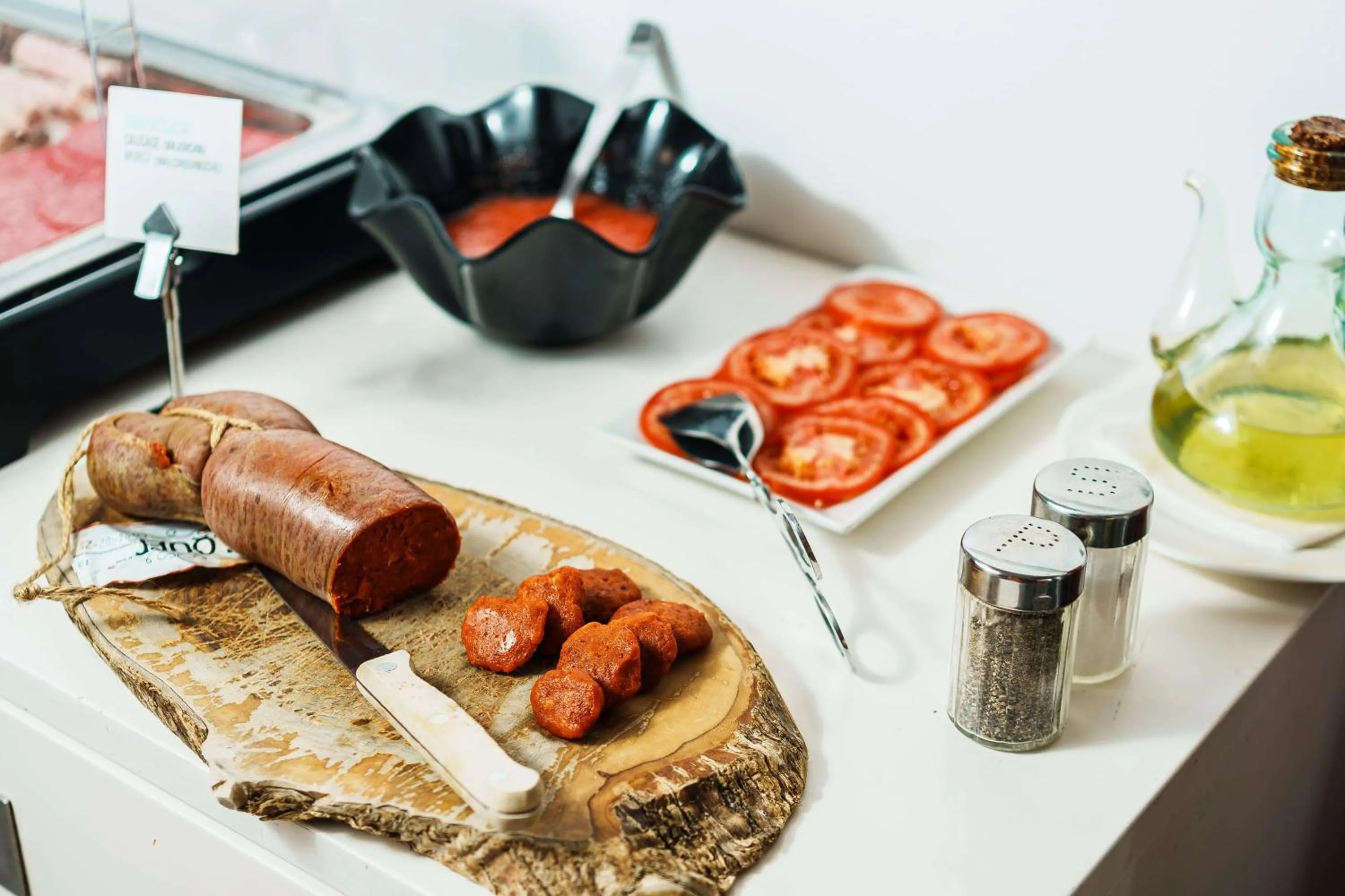 Food and drinks in Mar Calma Hotel