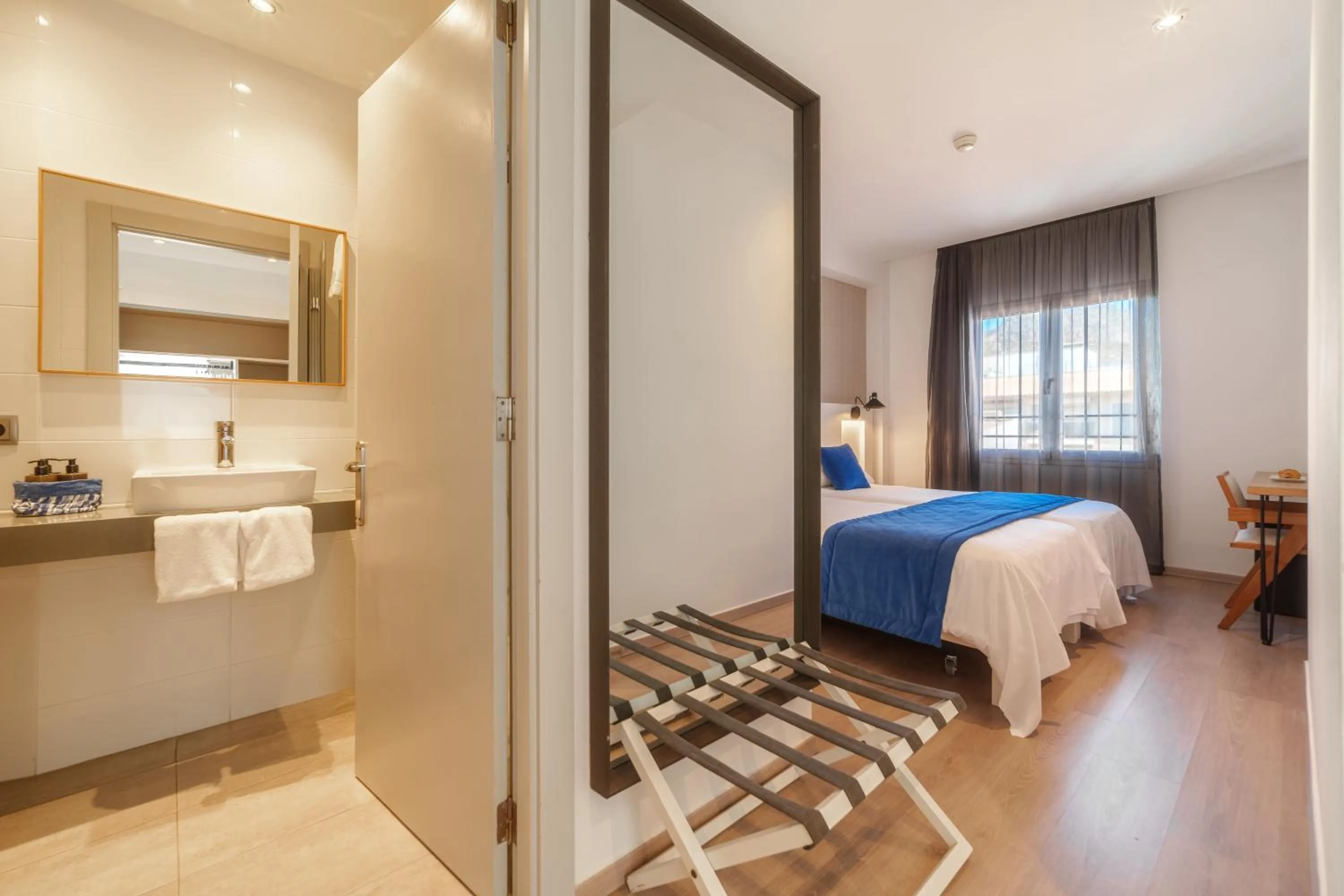 Bed in Mar Calma Hotel