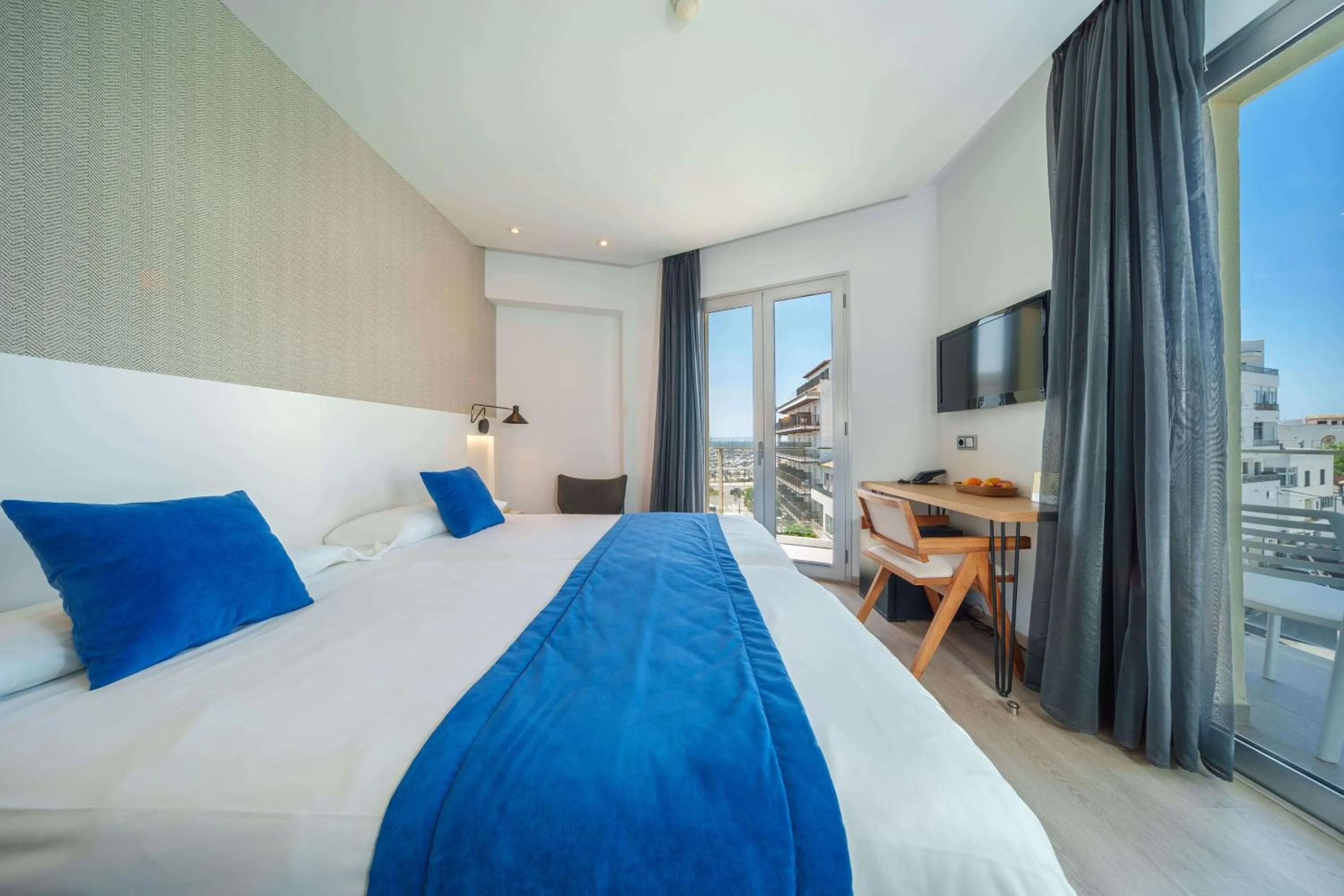 Bed in Mar Calma Hotel