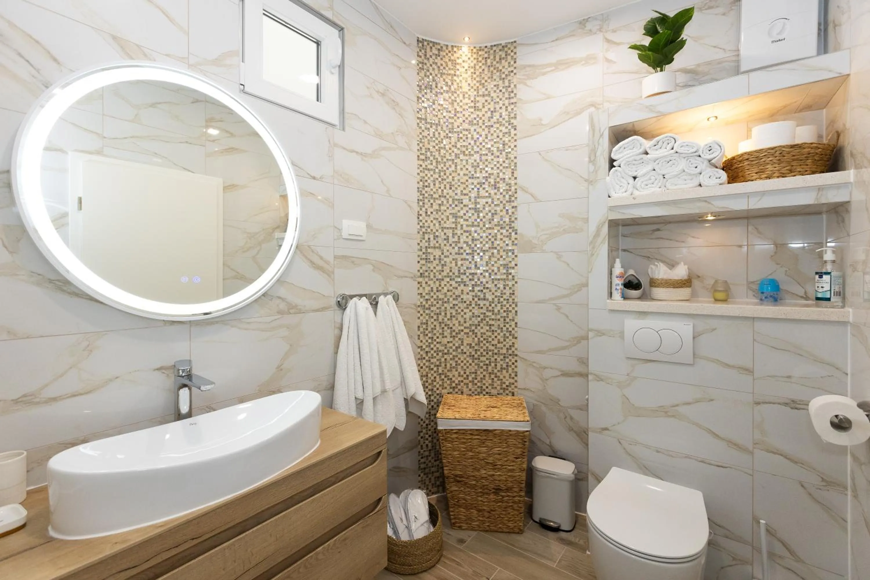 Bathroom in Apartment Flora
