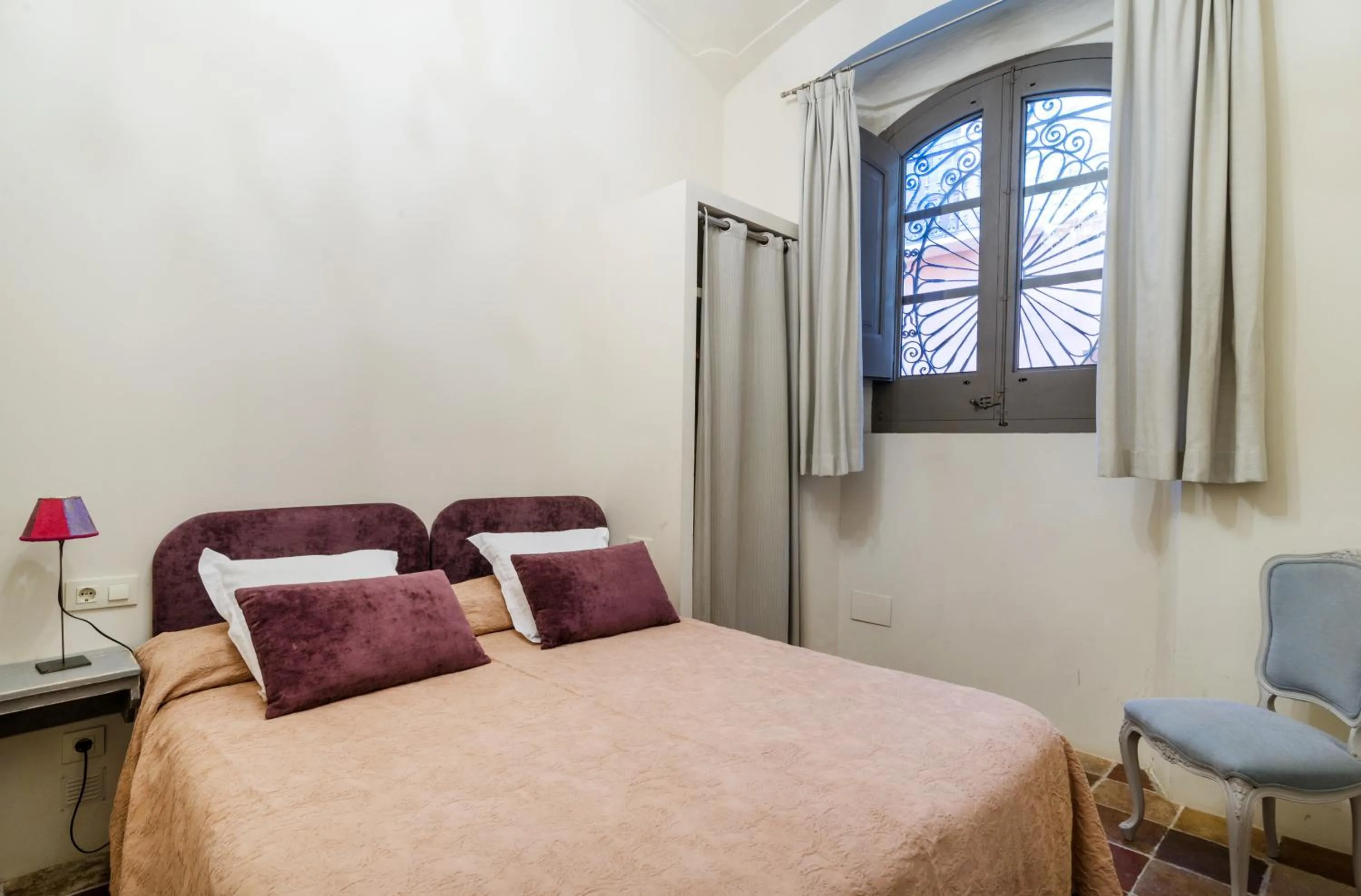 Bed in BYPILLOW Cluc Begur