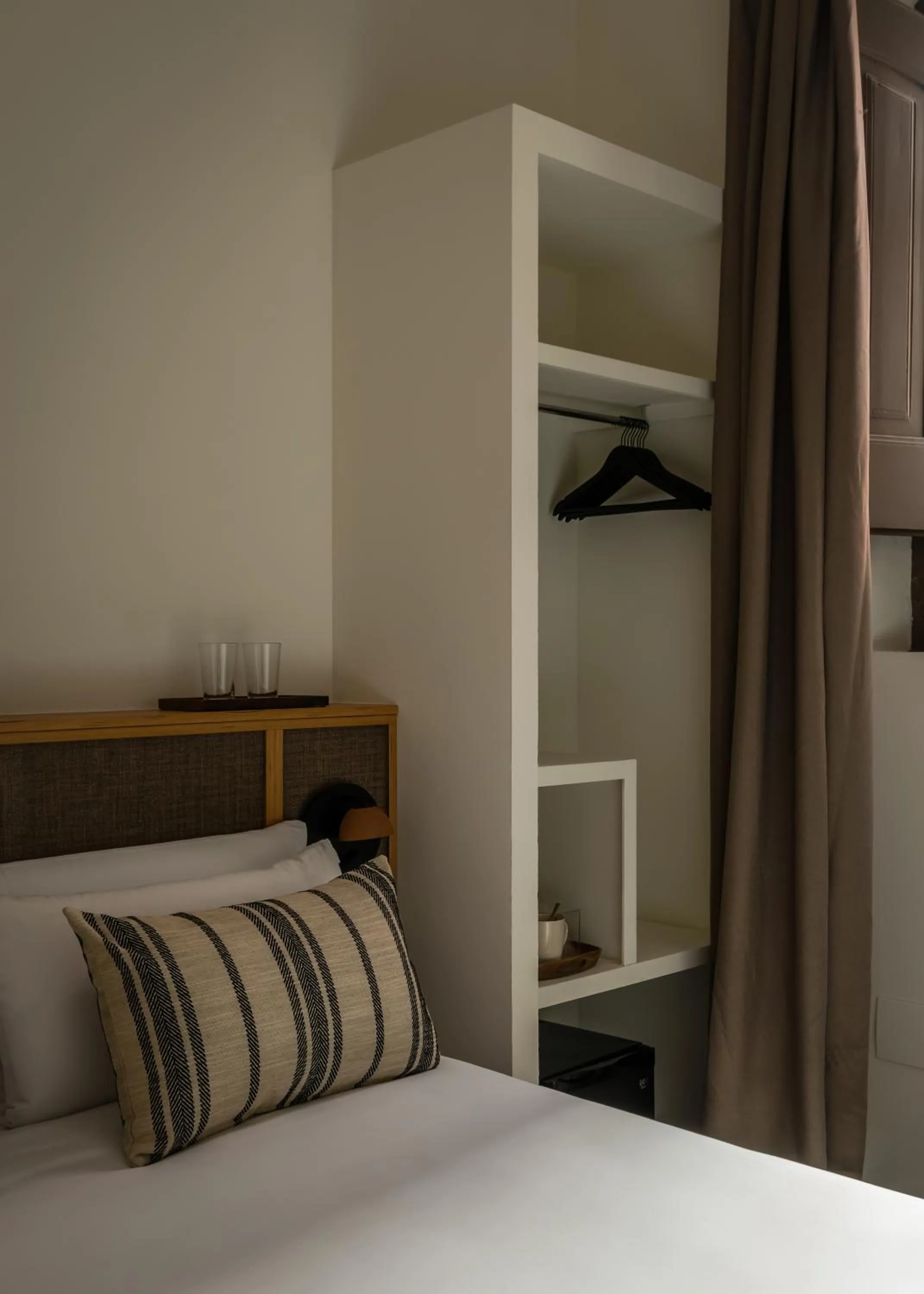 Bedroom, Bed in BYPILLOW Cluc Begur