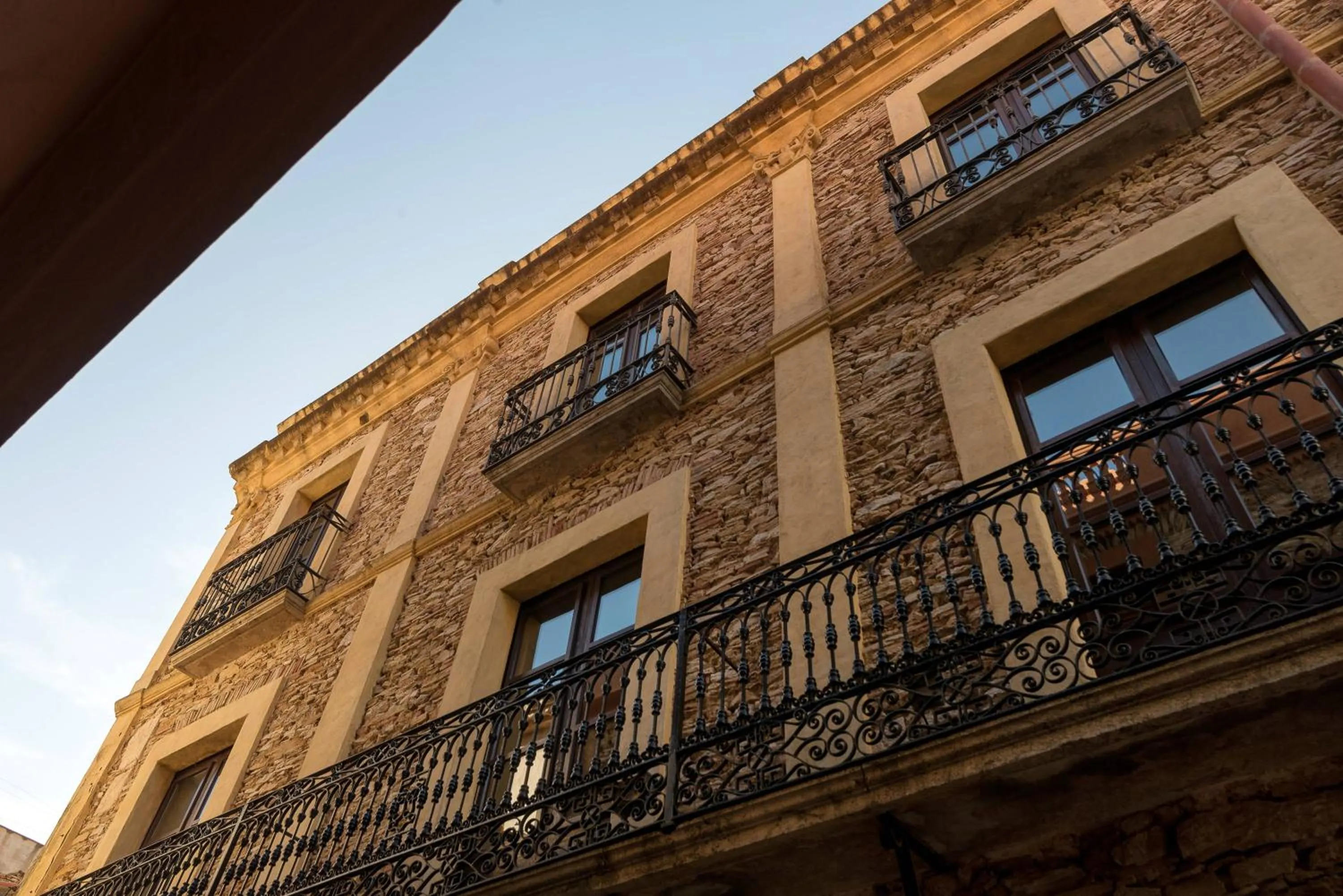 Facade/entrance in BYPILLOW Cluc Begur