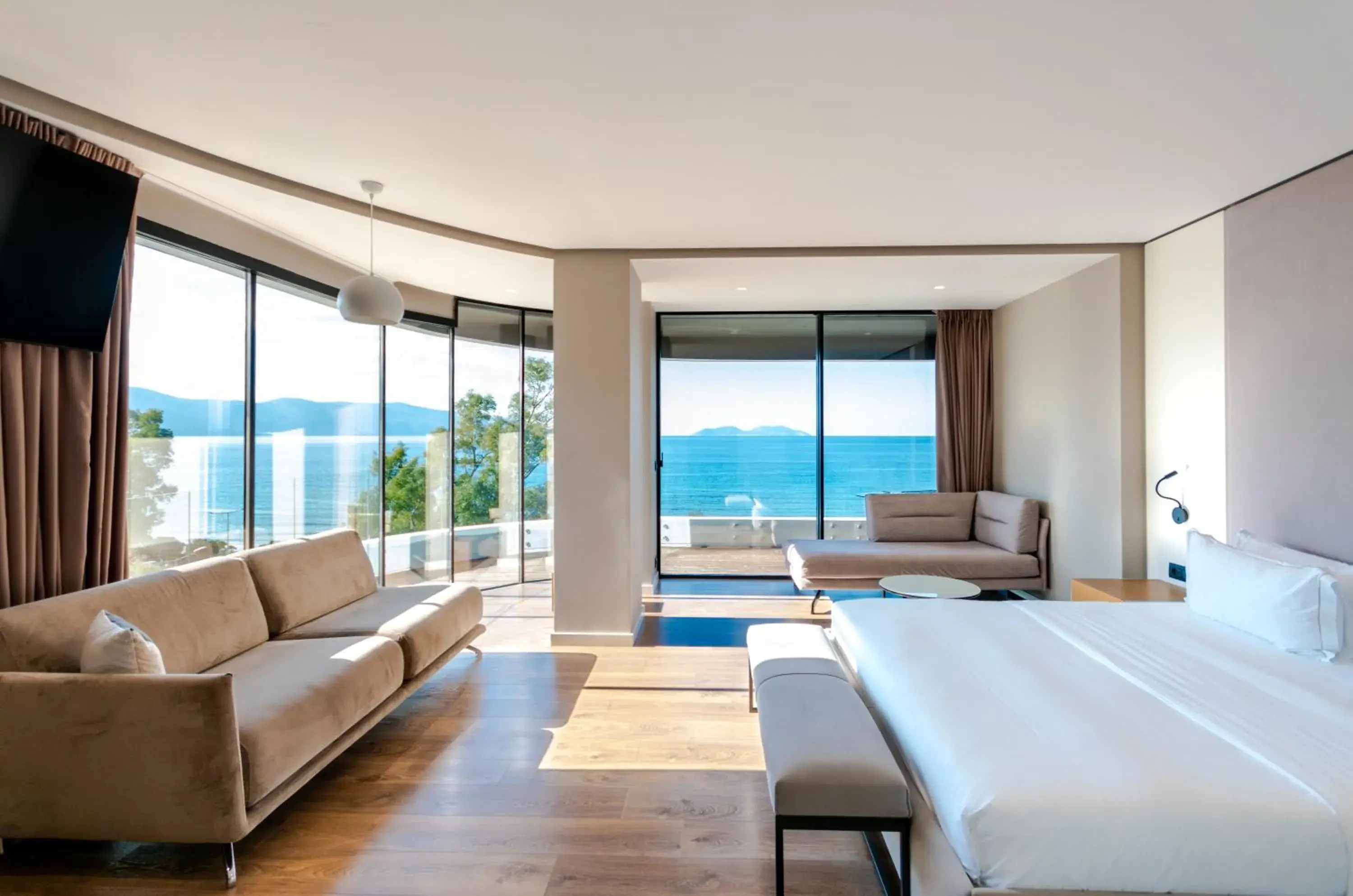 Two-Bedroom Suite in Yacht Hotel Two-Bedroom Suite in Yacht Hotel