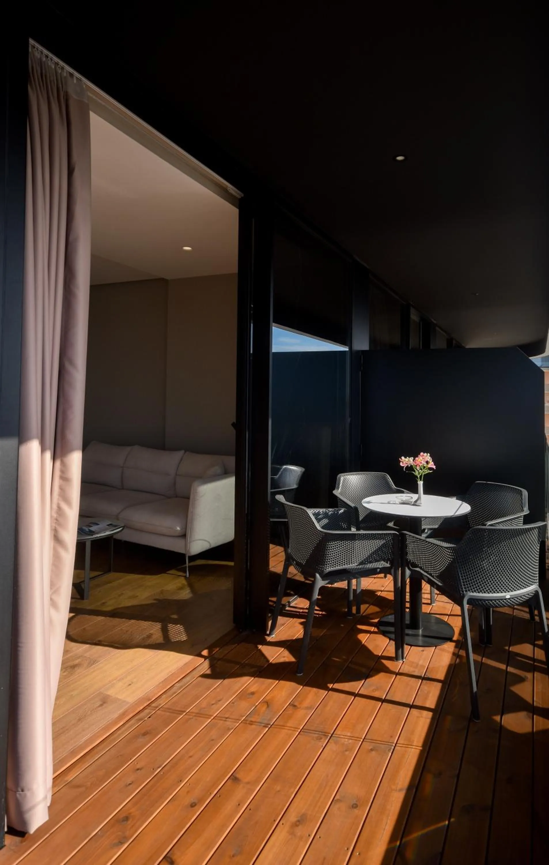 Balcony/Terrace in Yacht Hotel