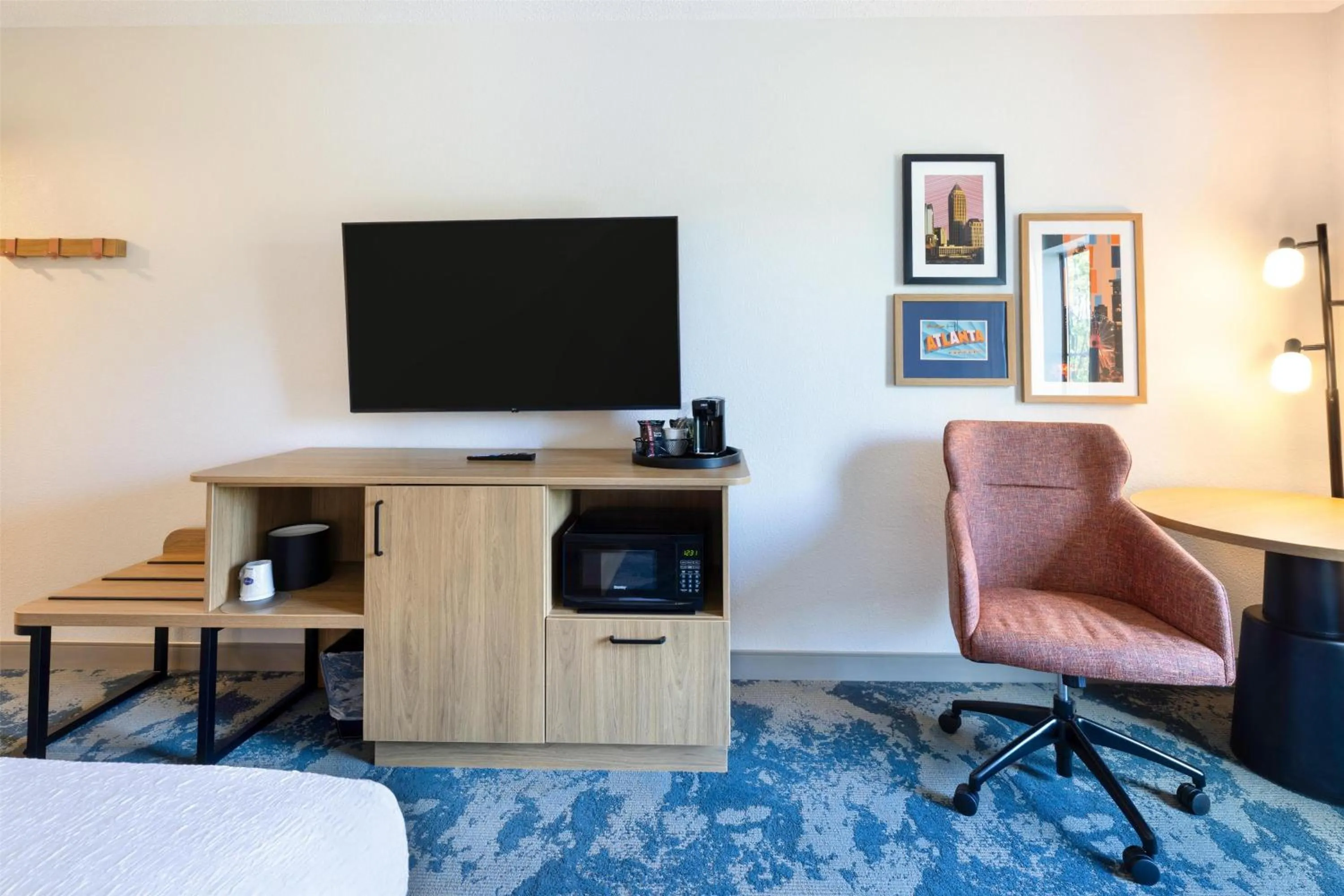 Bed in Hampton Inn Lawrenceville Duluth