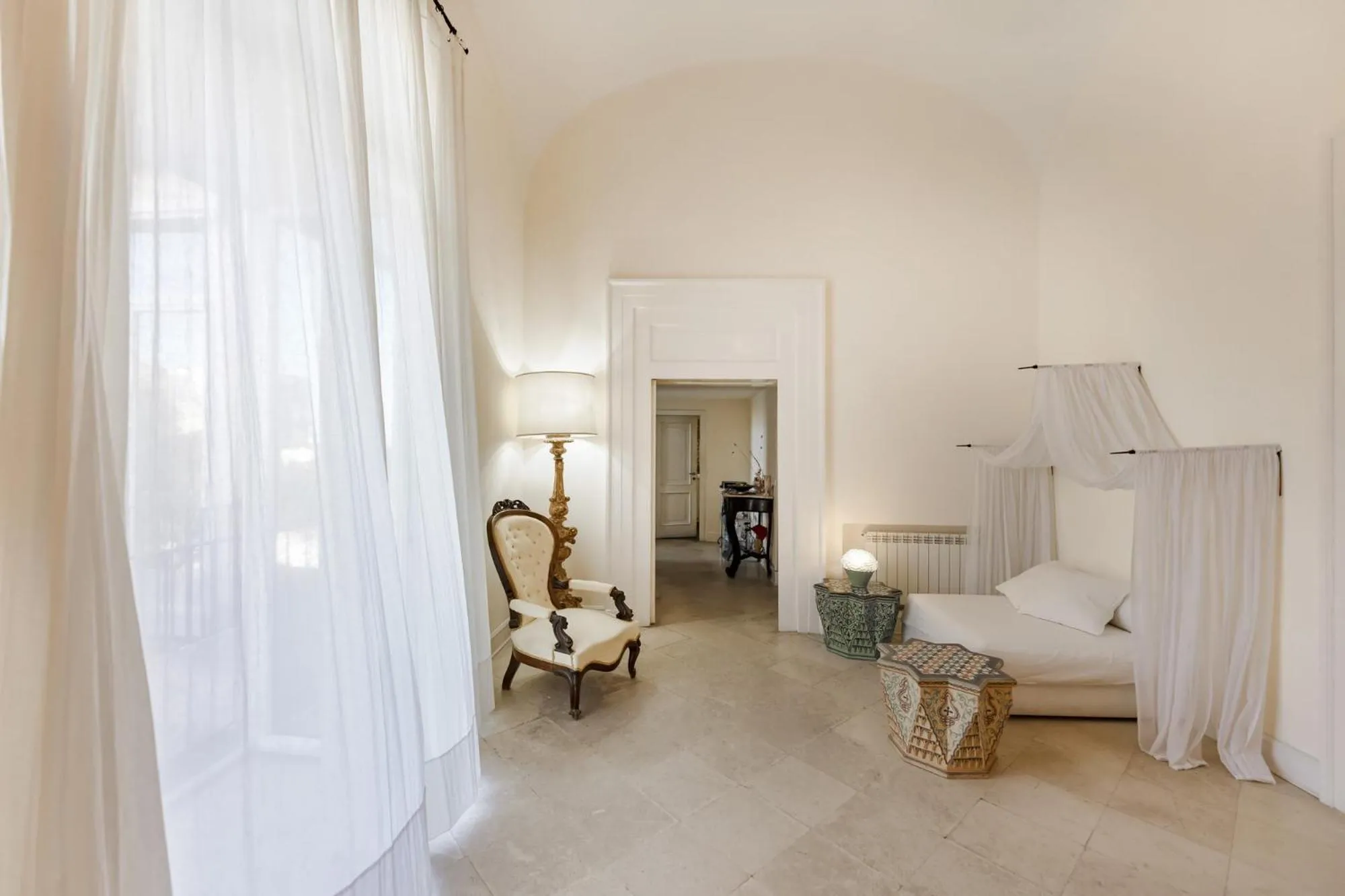 Living room, Bed in Casa Bormioli - Maison de Charme