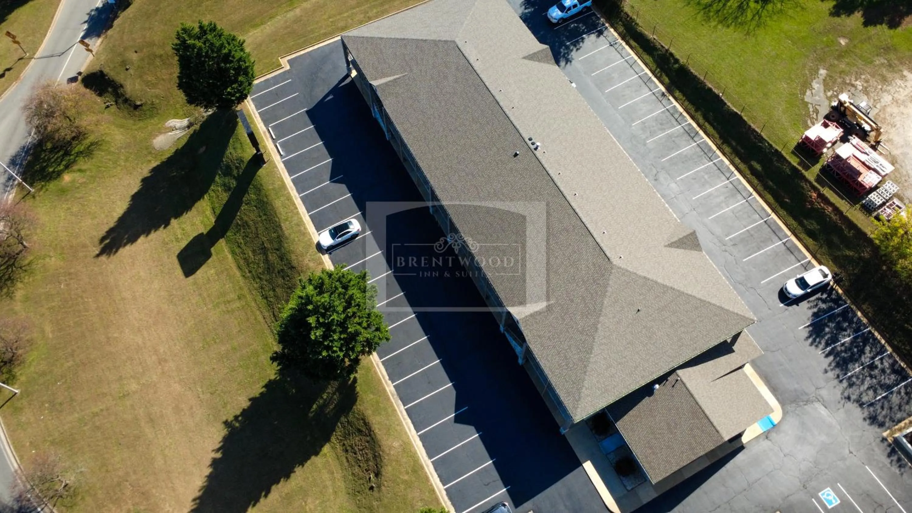 Property building in Brentwood inn & Suites - Lynchburg