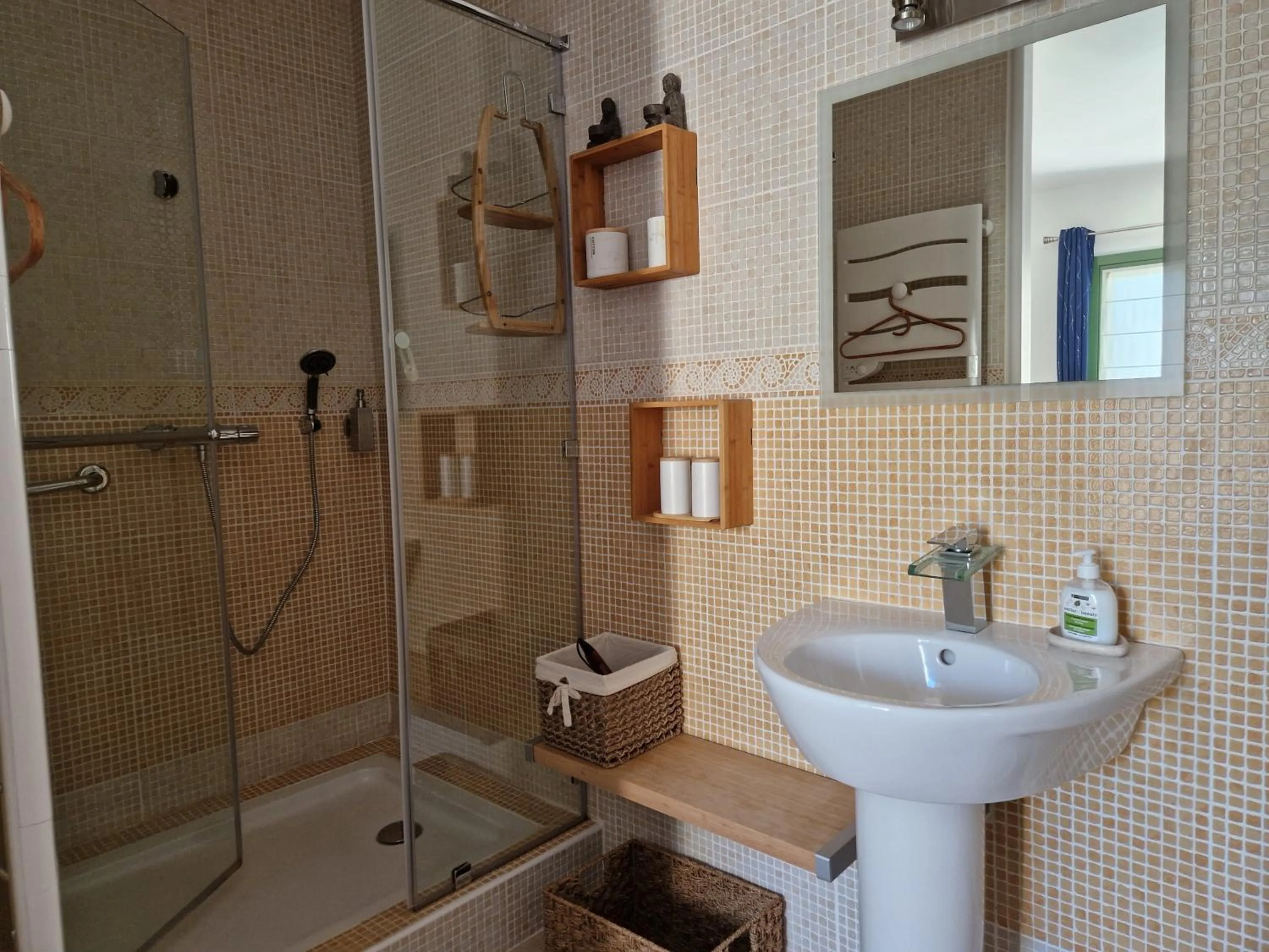 Le Petit Coin de Paradis