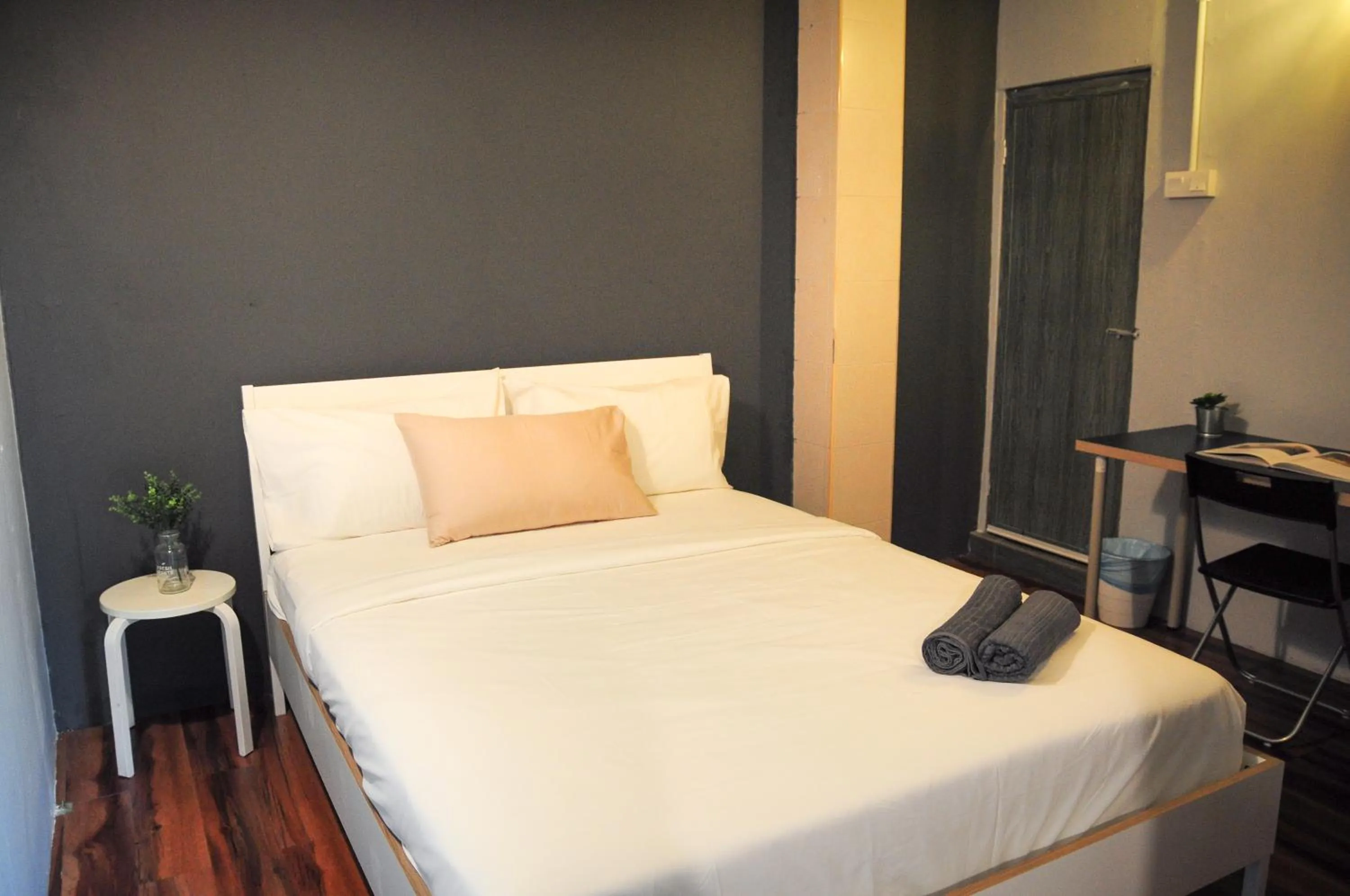 Bed in GRAYHAUS SOHO Ipoh