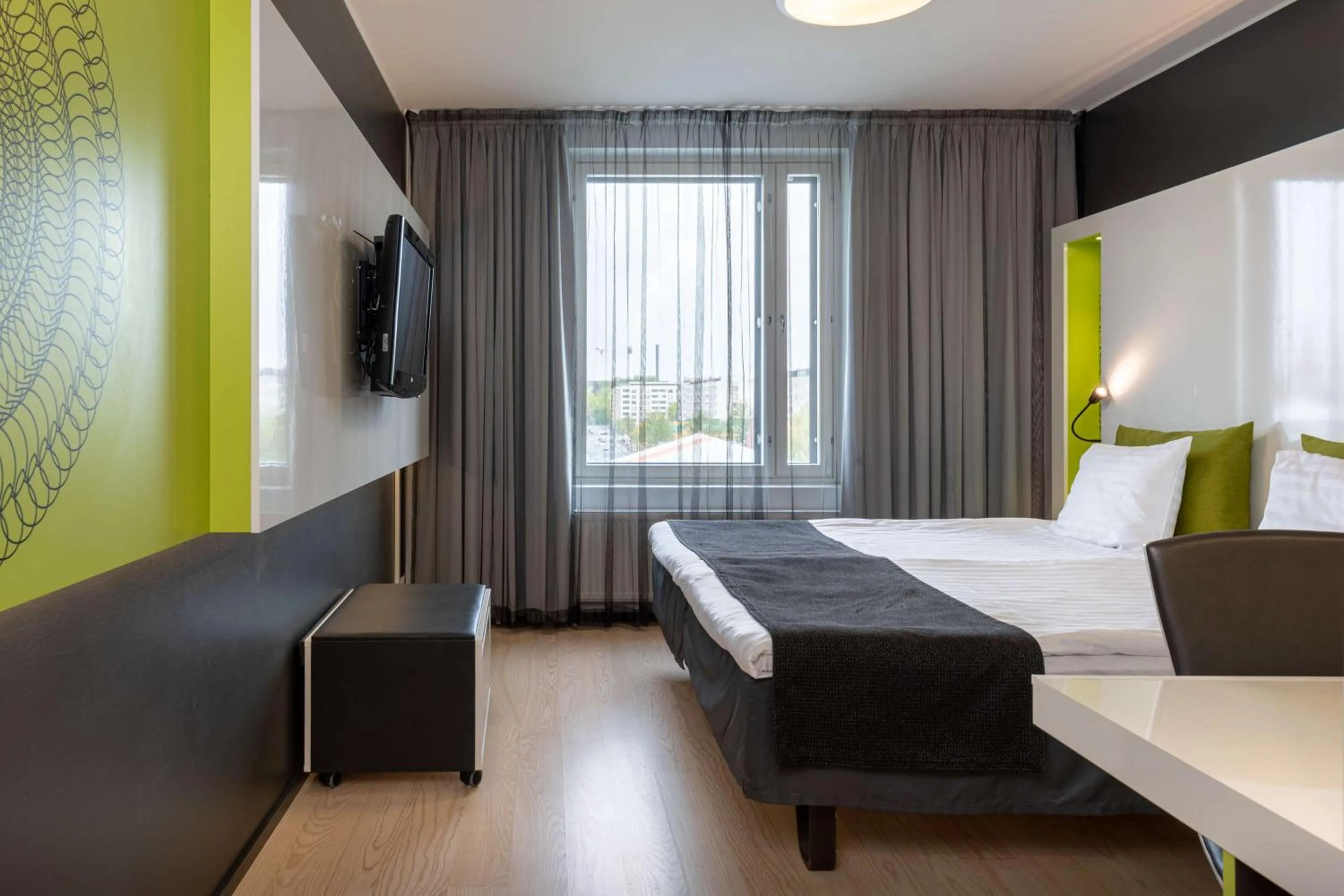 Bedroom, Bed in Scandic Tampere Station