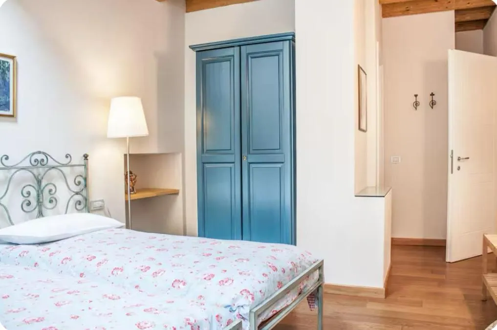 Bed in Alla Torre del Barbarossa B&B FORESTERIA