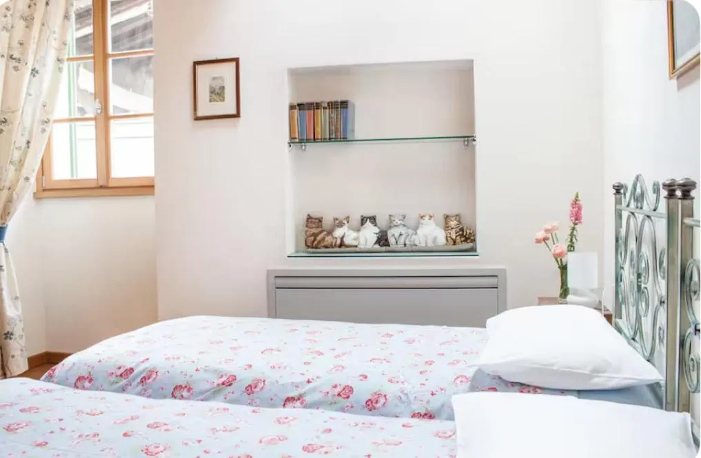 Bed in Alla Torre del Barbarossa B&B FORESTERIA