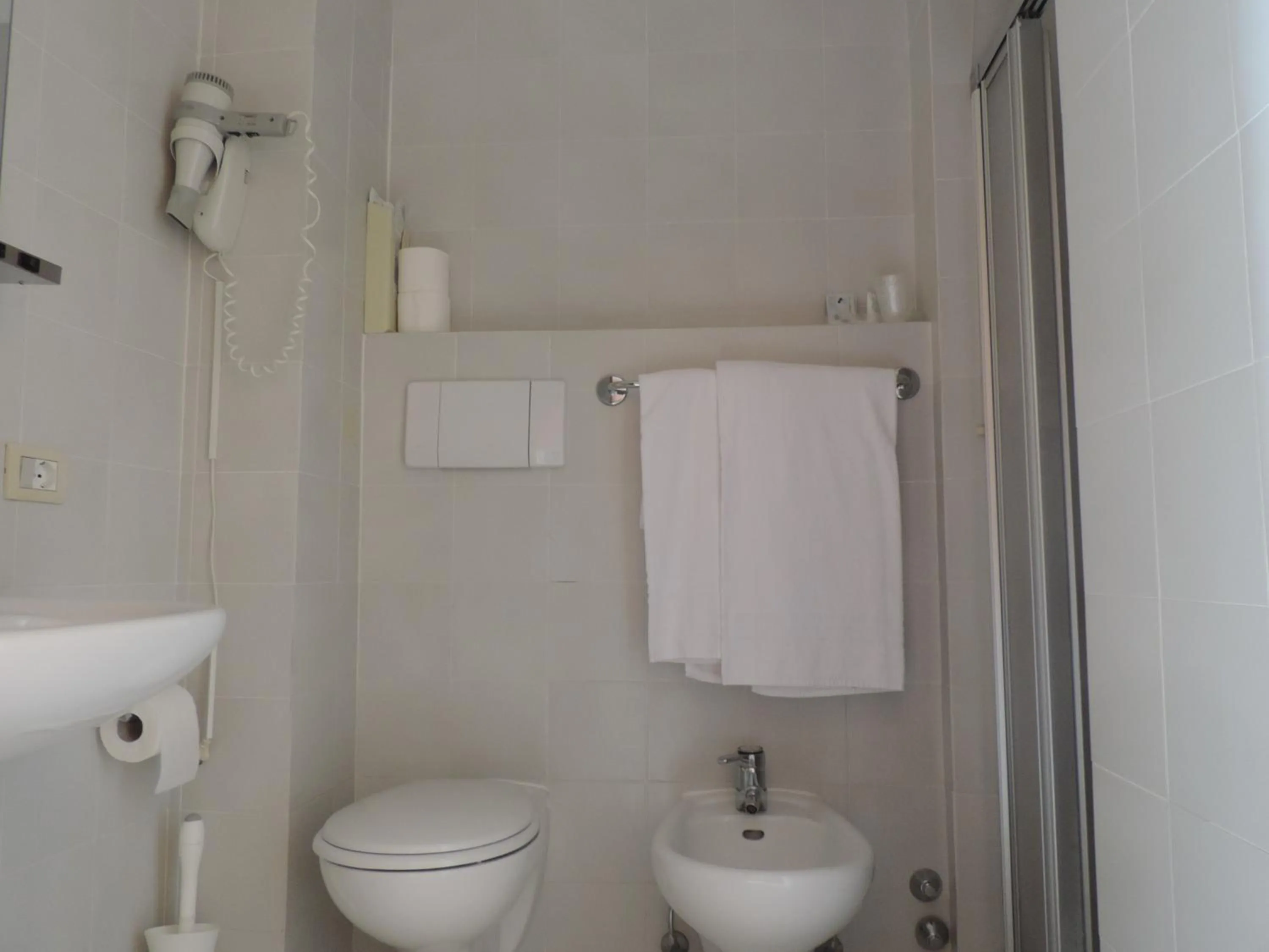 Bathroom in Hotel Vapore