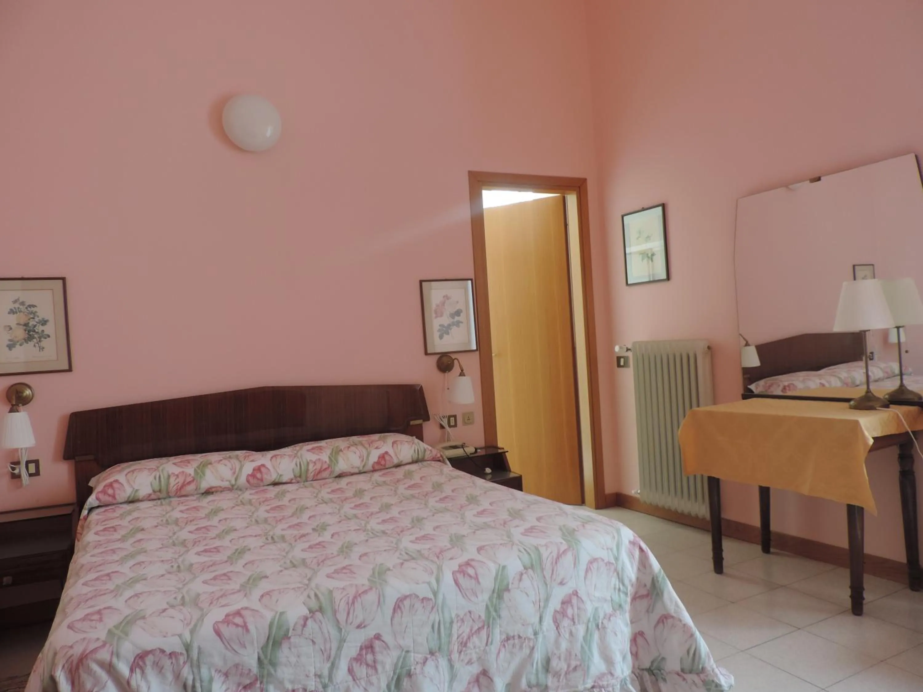 Bedroom in Hotel Vapore